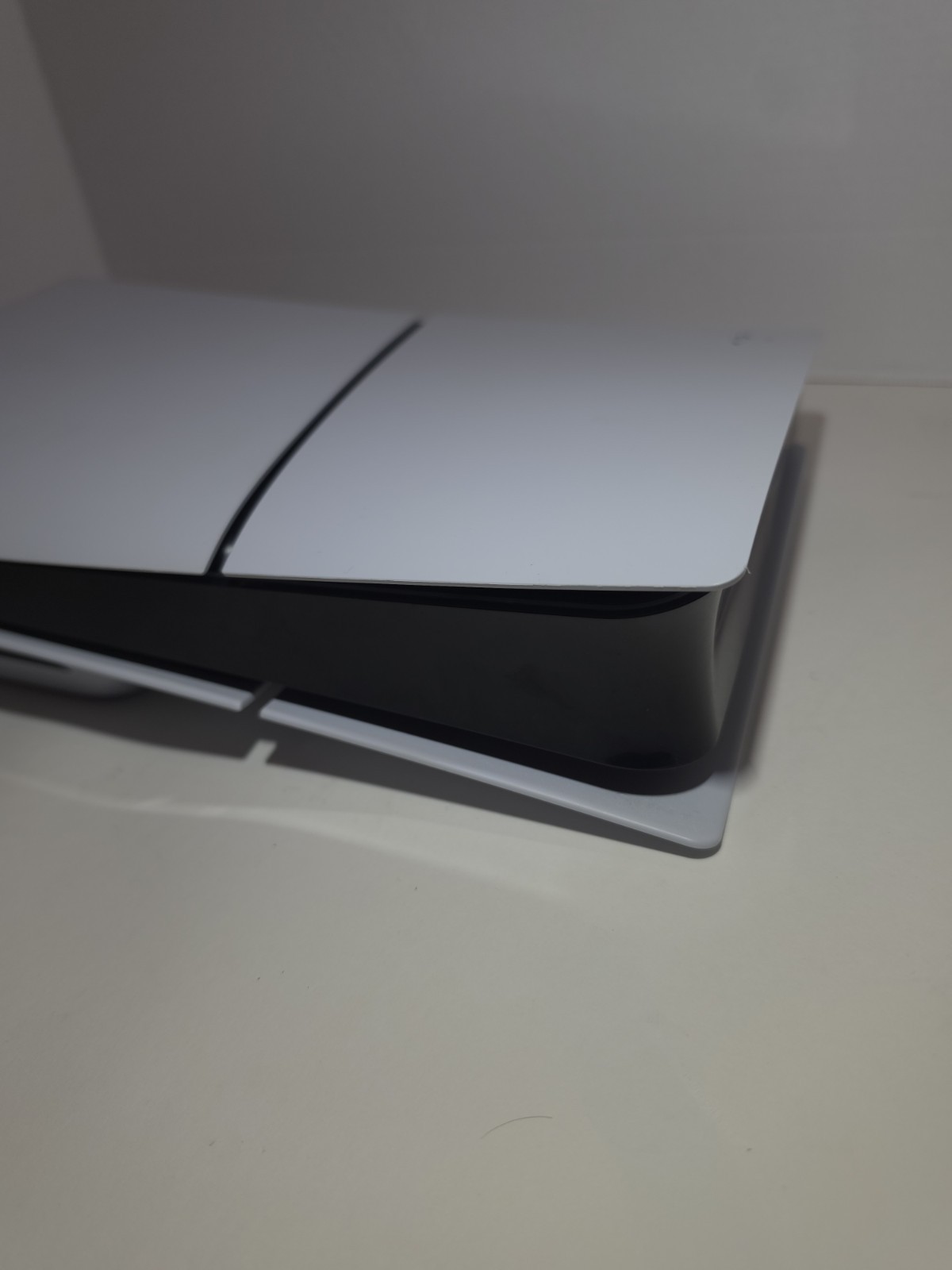Sony PlayStation 5 PS5 1TB Slim Disc Edition Console W/2 Controllers, Tested