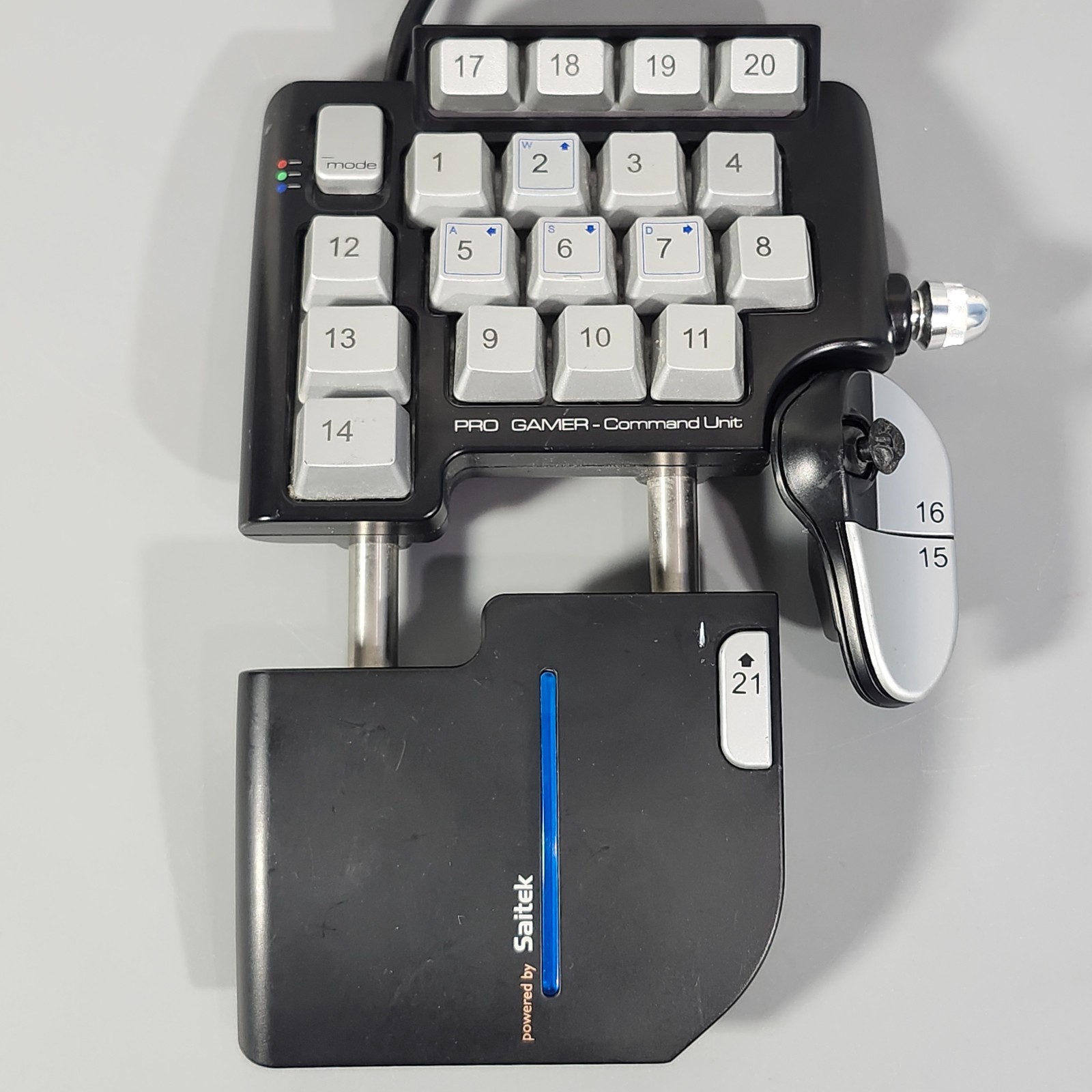 Saitek Left-Handed Pad Pro Gamer Command Unit PZ31A USB 2.0 21 Button No CD-ROM