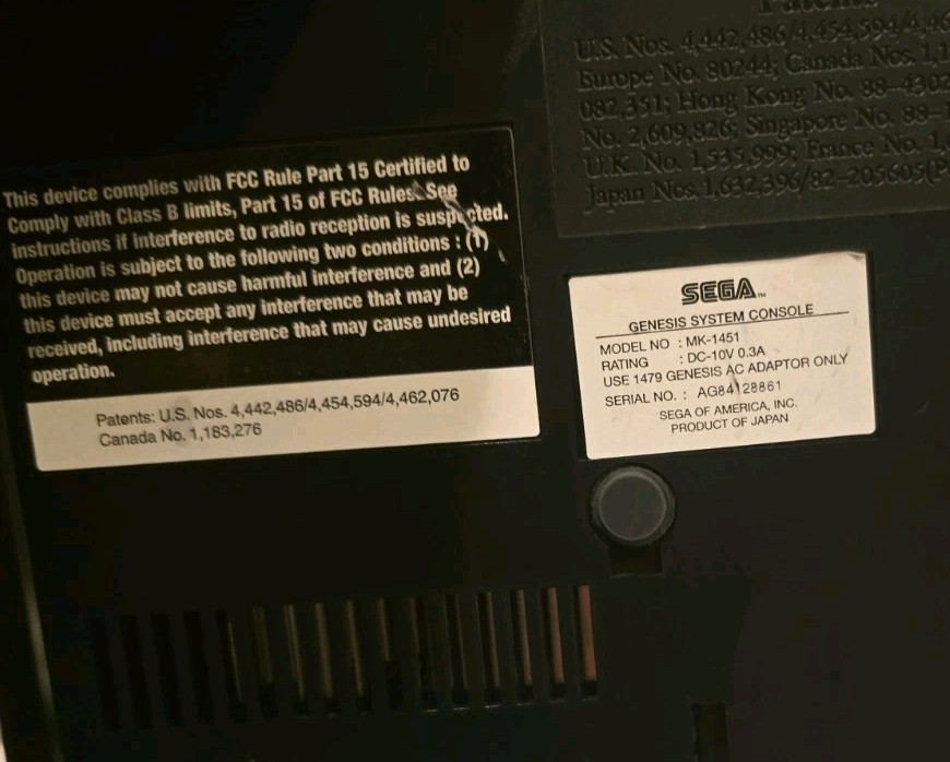 Sega Genesis VA4 MAJESCO Dist. Rare MK-1451 FULL Y CLEANED Refreshed!