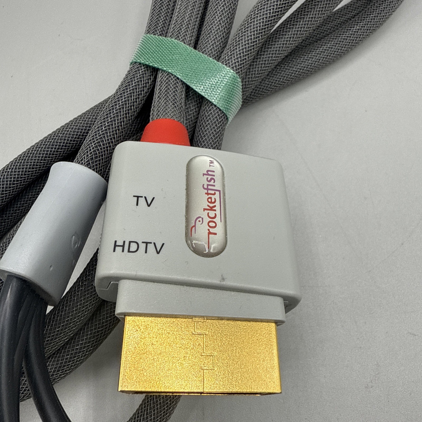 Rocketfish Xbox 360 Audio/Video Gaming Cable to connect HD/Standard TV to Xbox