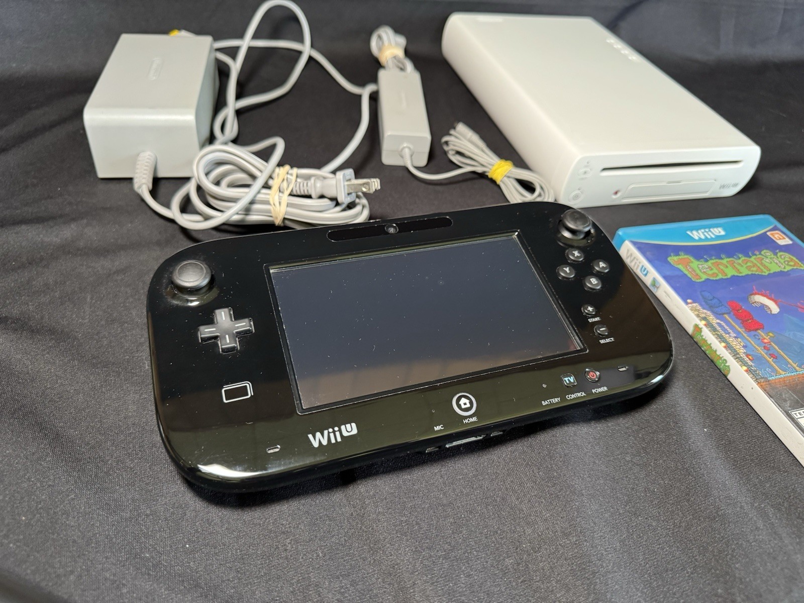 USA Nintendo Wii U 8GB Console And Pad Set System WHITE WUP-001 02 Used Working