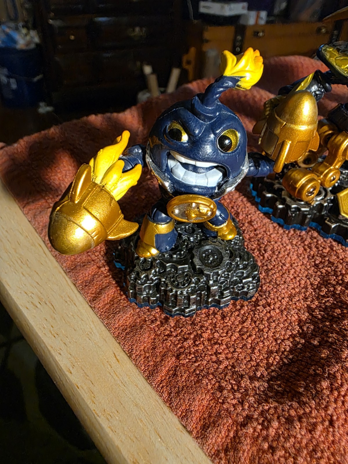 Skylanders Giants Tech Element Figure Lot