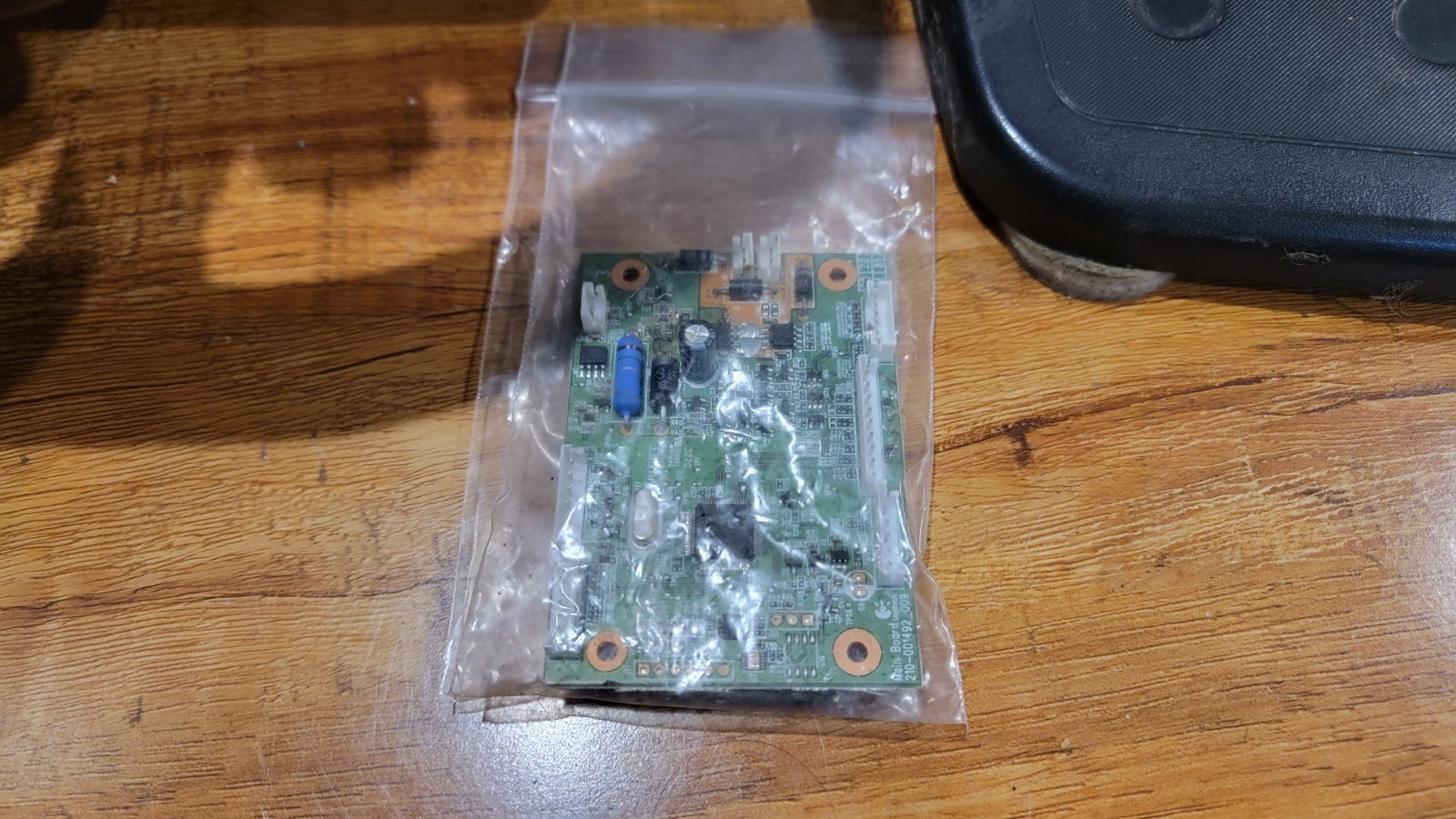 Logitech G29 Driving Force Racing Wheel With Shifter – WHEEL NEEDS NEW MAINBOARD