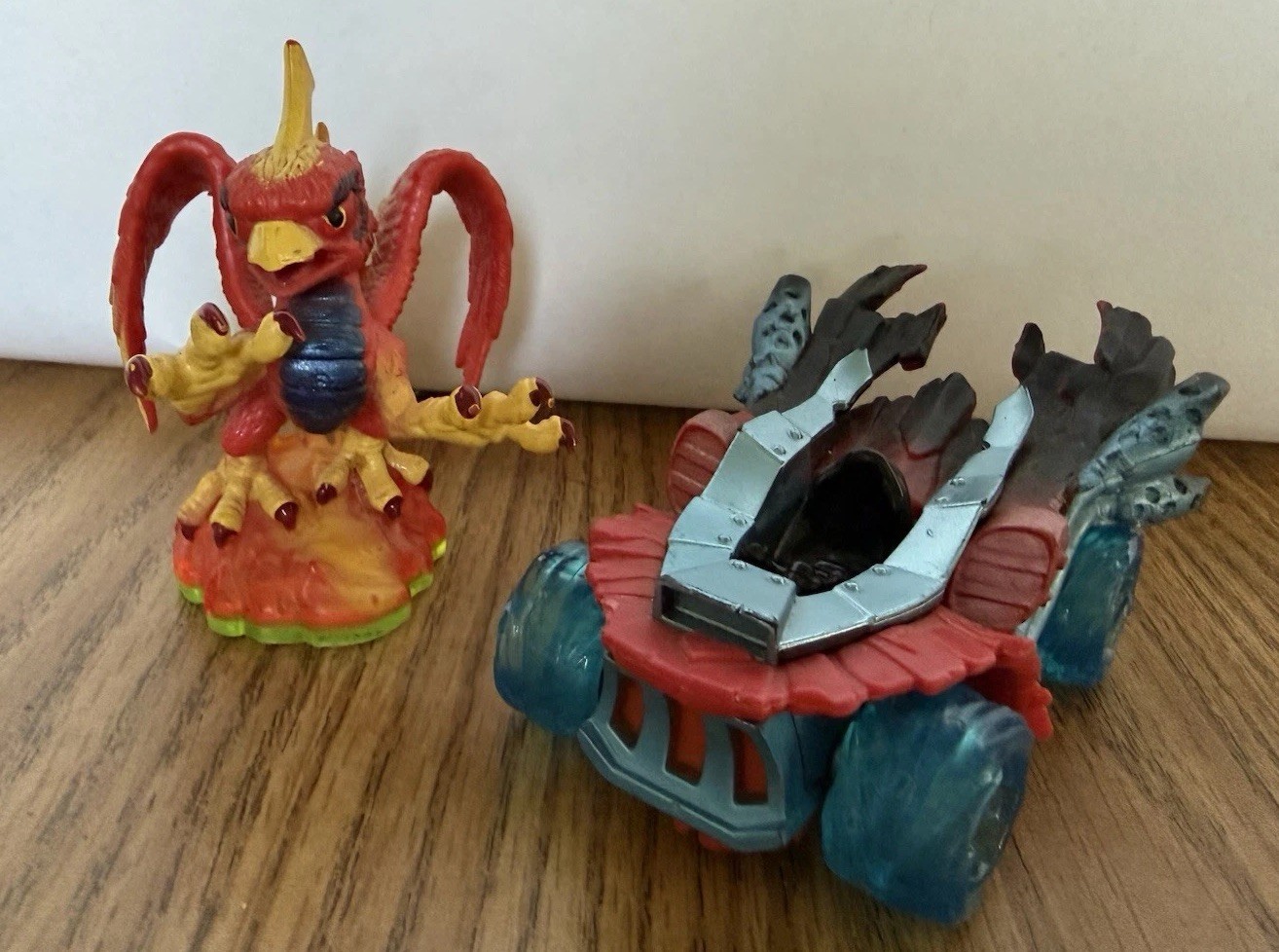 Skylanders SuperChargers Burn-Cycle Vehicle Toy Lot Griffin Ninja Figures