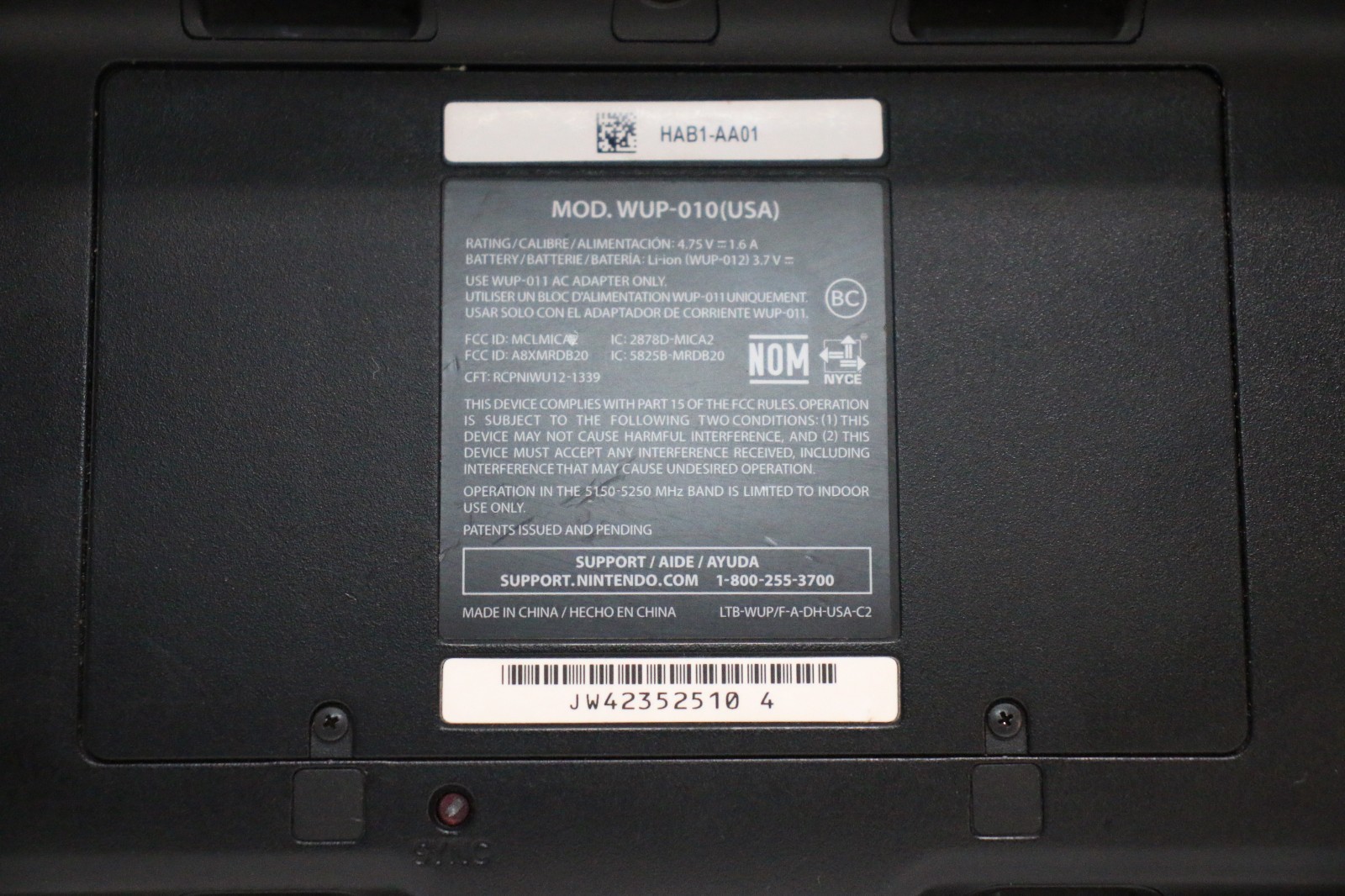 Nintendo Wii U Wireless GamePad Controller Black WUP-010(USA) no charger