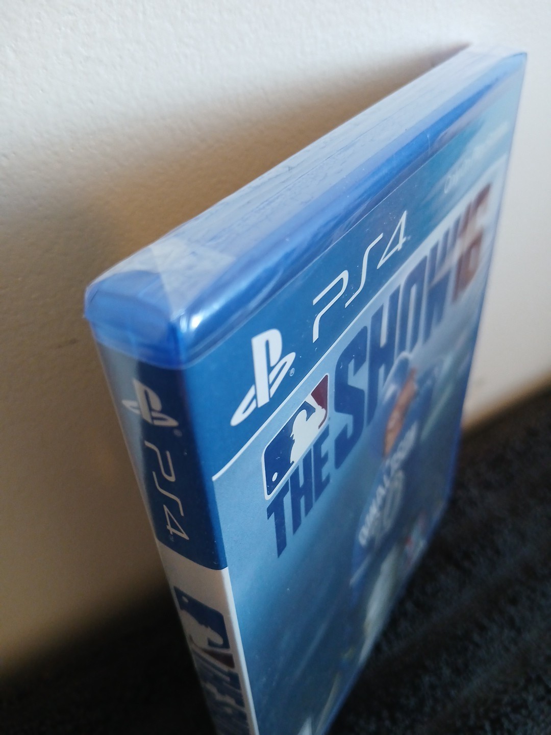 MLB The Show 16 – PlayStation 4 – Video Game – Mint