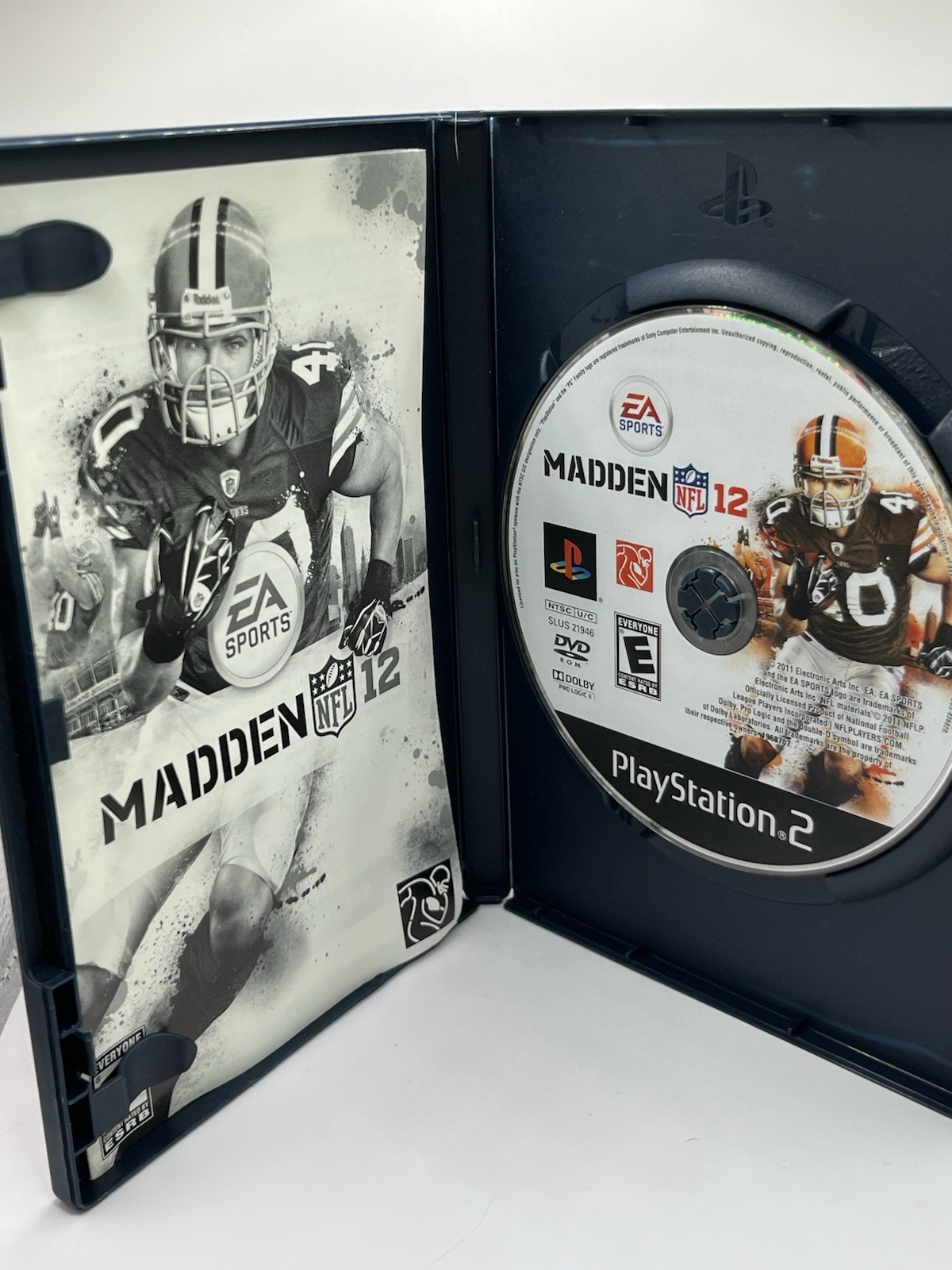Madden NFL 12 (Sony PlayStation 2, 2011) CIB Complete Great Condition
