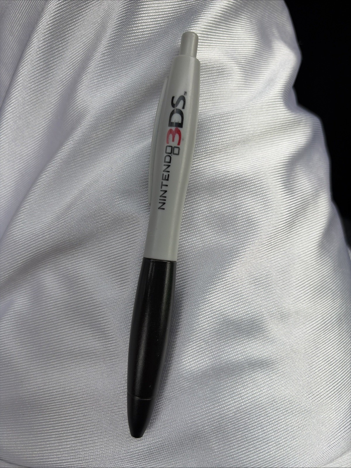 Nintendo 3DS Retractable Stylus Pen Black & Grey Rare Hard To Find