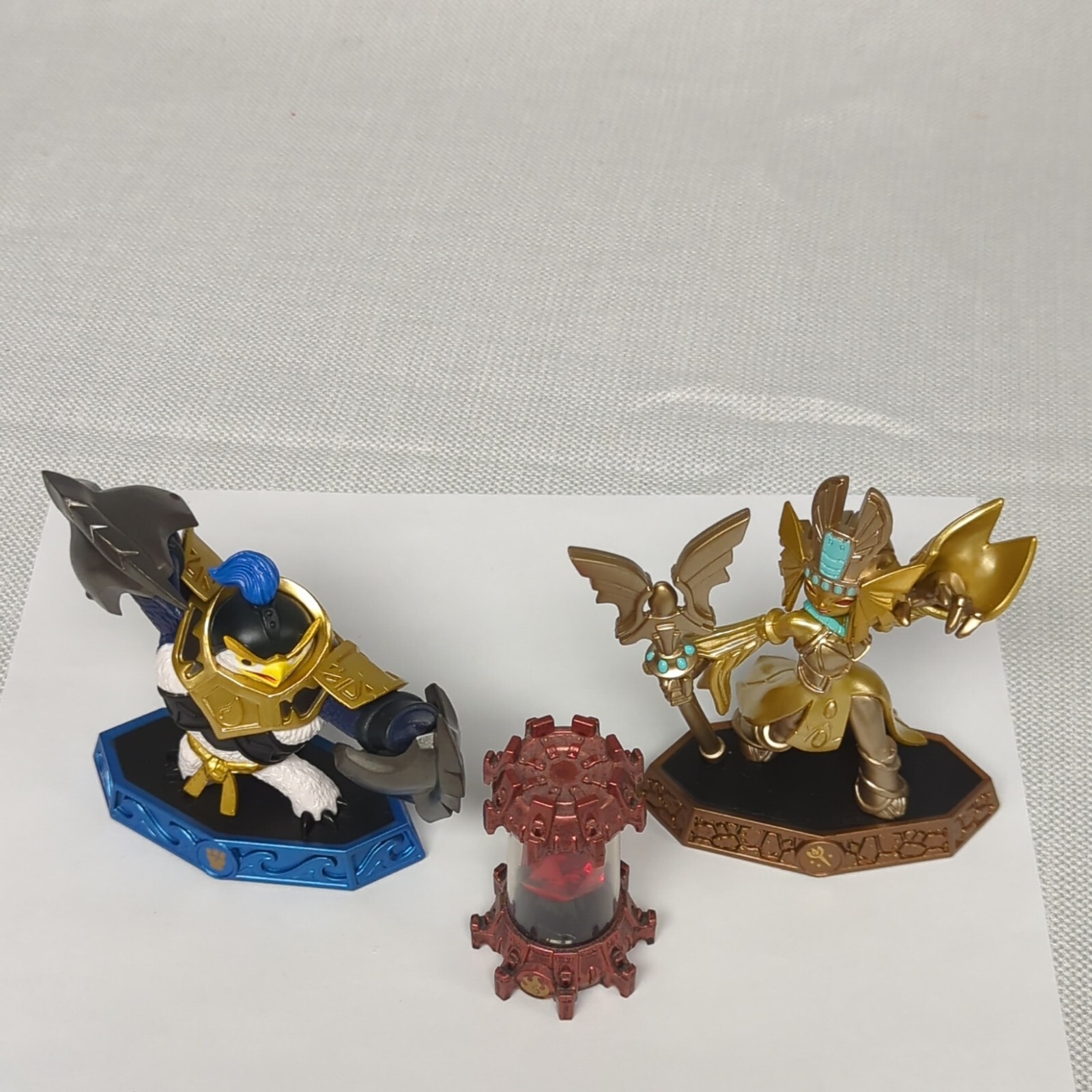 Skylanders King Pen Golden Queen Fire Reactor Crystal Lot of 3 Figures
