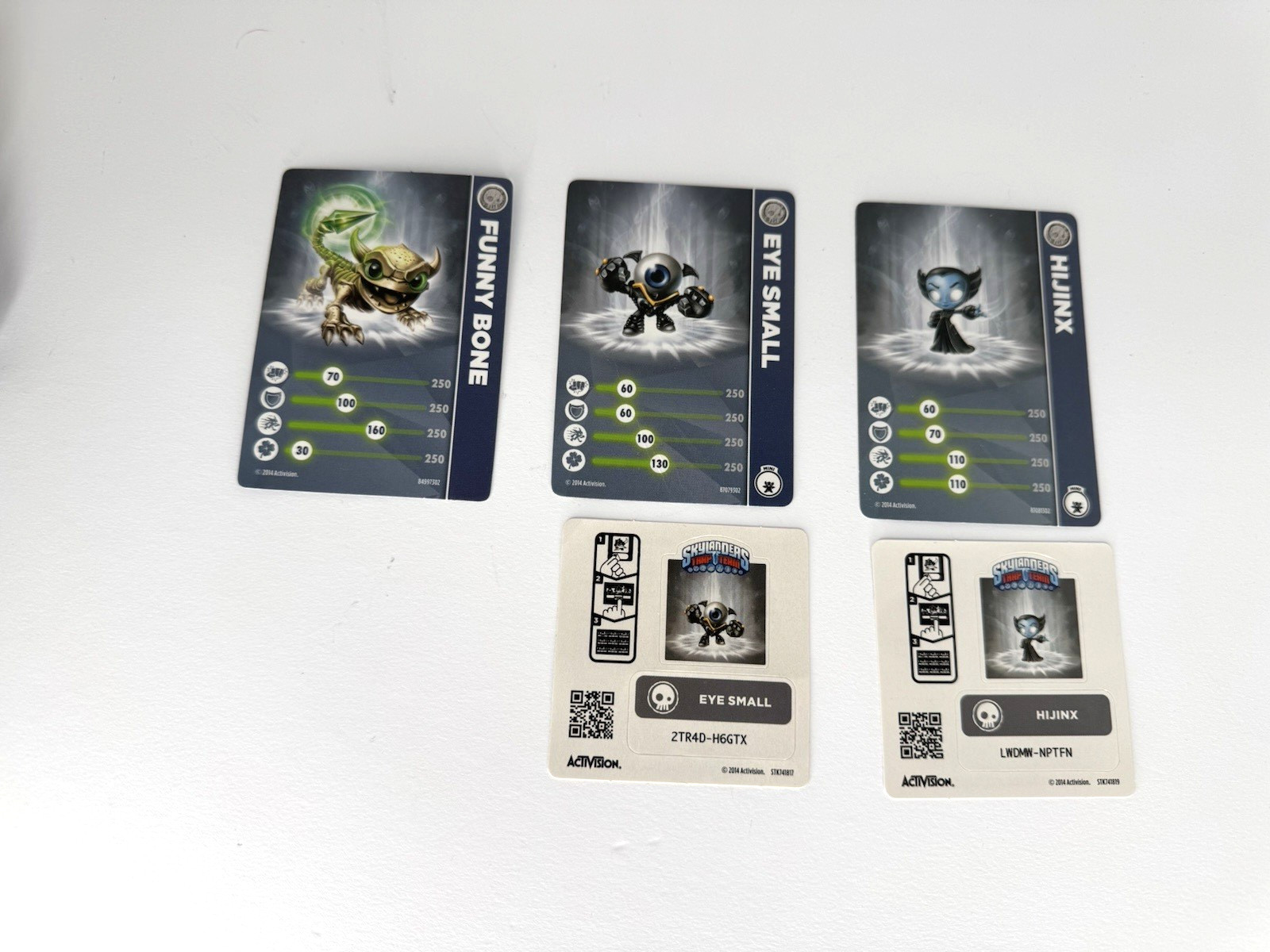 Skylanders Trap Team Undead – Hijinx, Eye Small, Funny Bone + Axe and Hand Traps