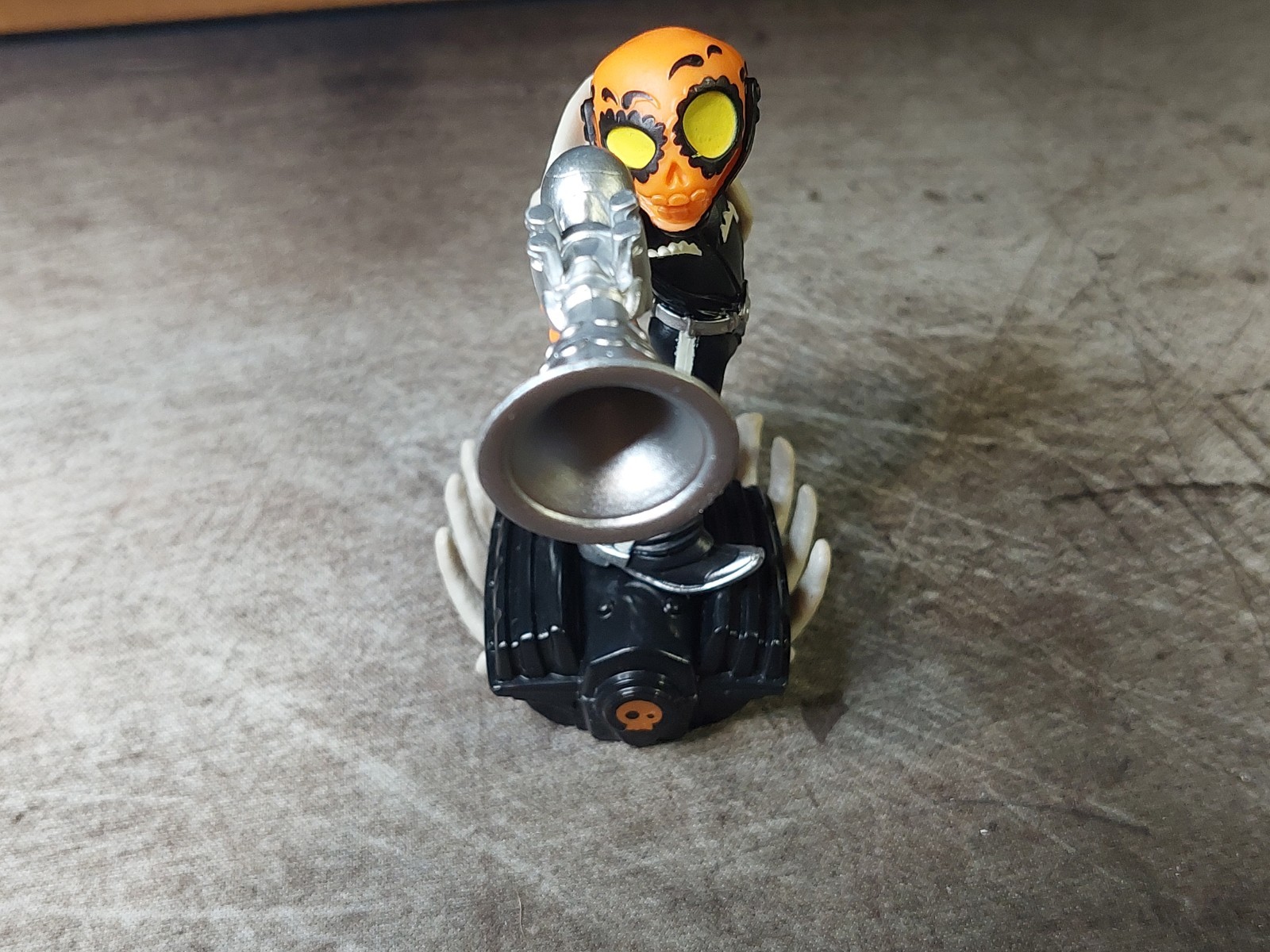 Skylanders SuperChargers: Frightful Fiesta Silver Gun Variant 87528888