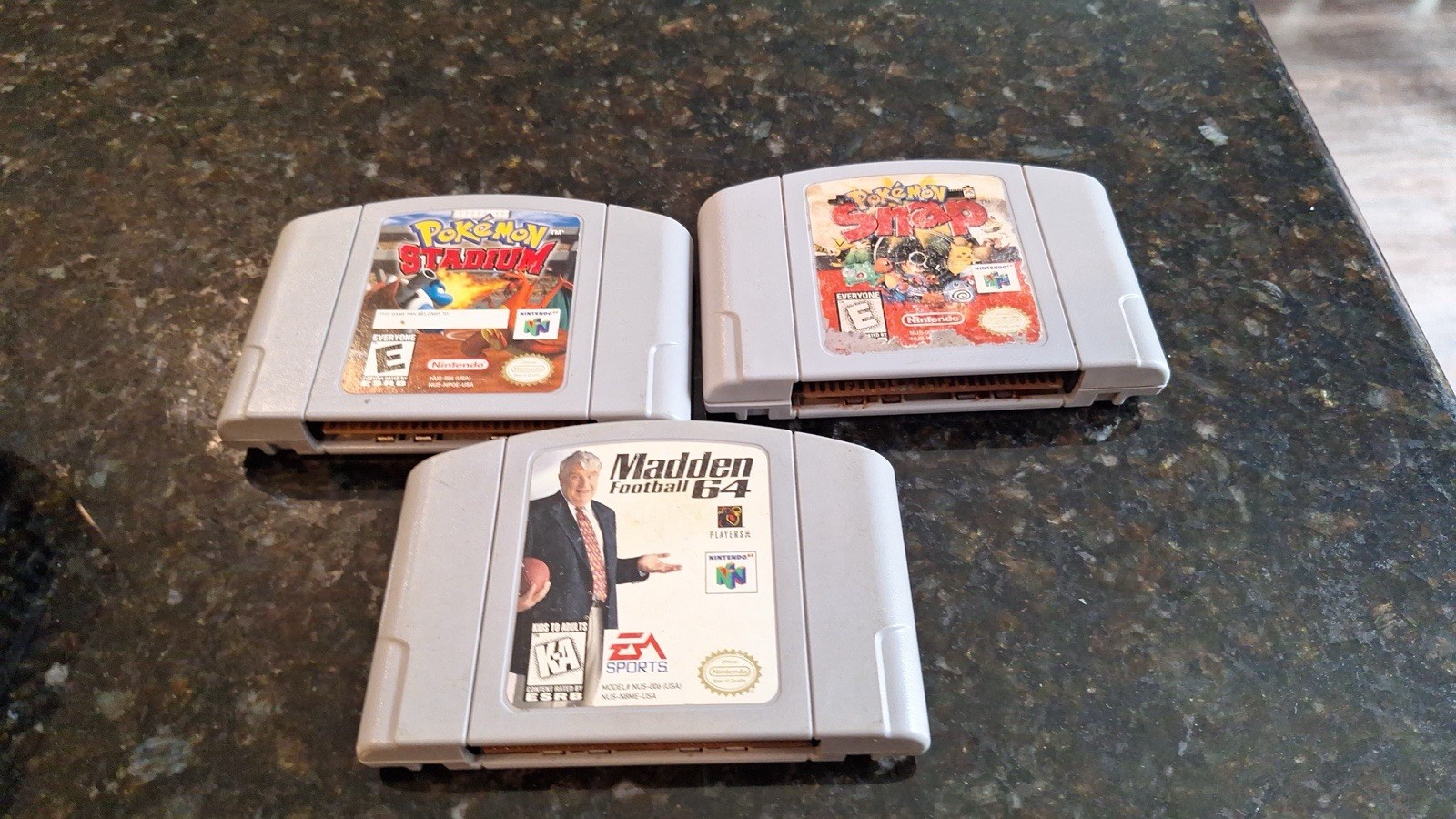 Nintendo 64 Console Bundle Pokémon Stadium Snap Madden 64 Controllers HM64 Box