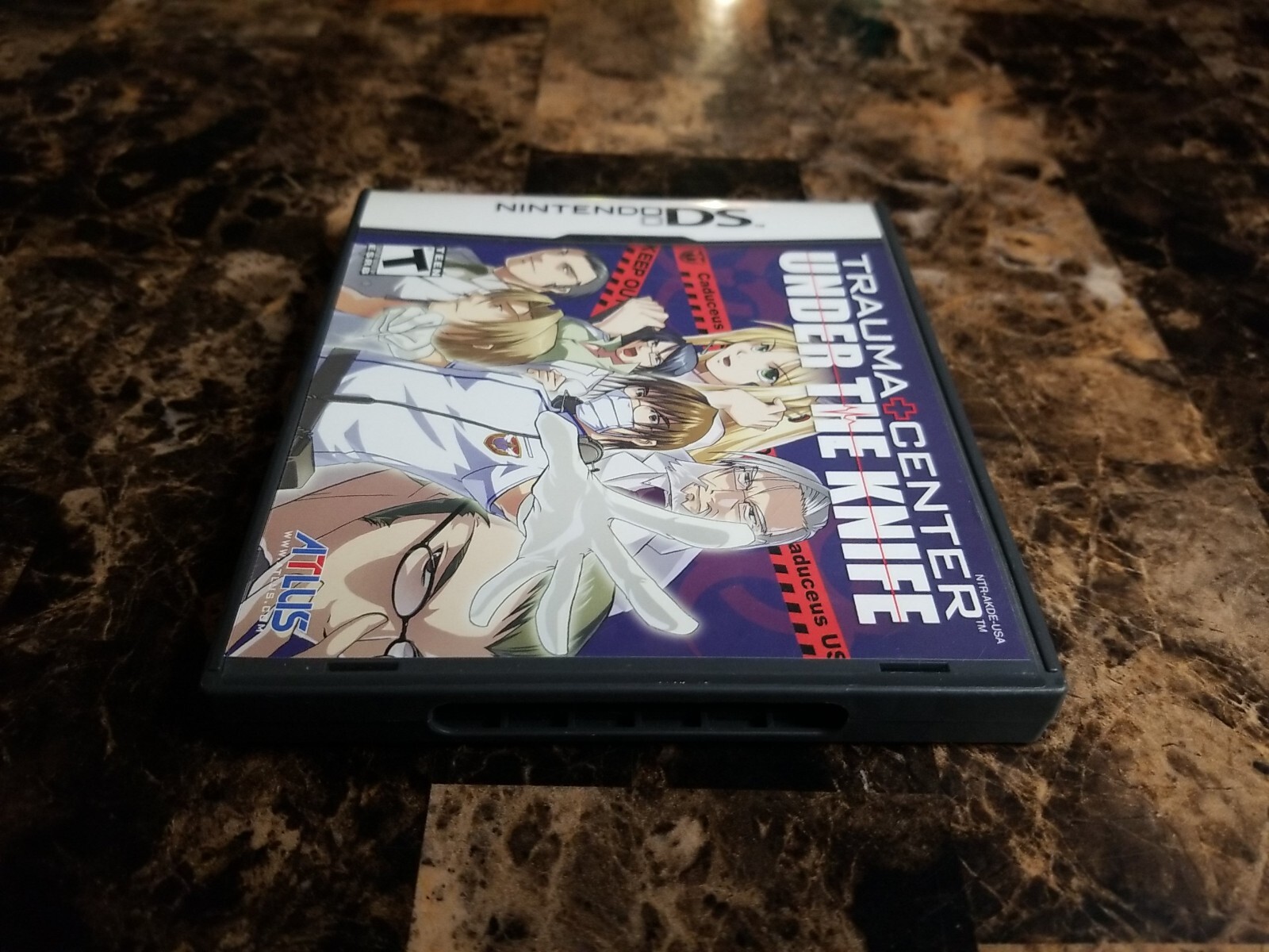 TRAUMA CENTER UNDER THE KNIFE COMPLETE NINTENDO 2004 DS ALTUS 2005 CIB 1 OWNER!