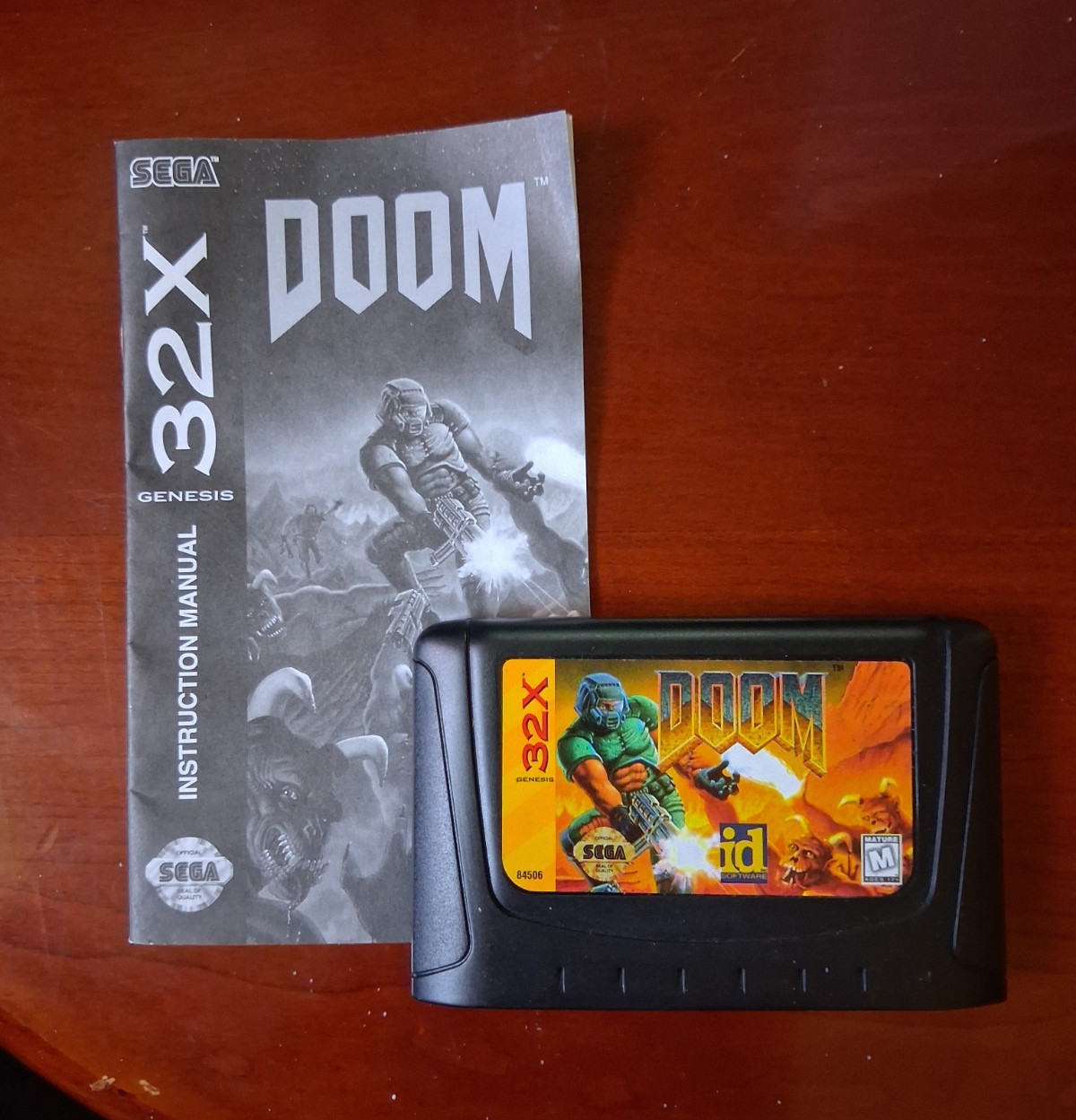 SEGA Doom Doom Series w/ Manual M Shooter Sega Genesis 32X Video Game