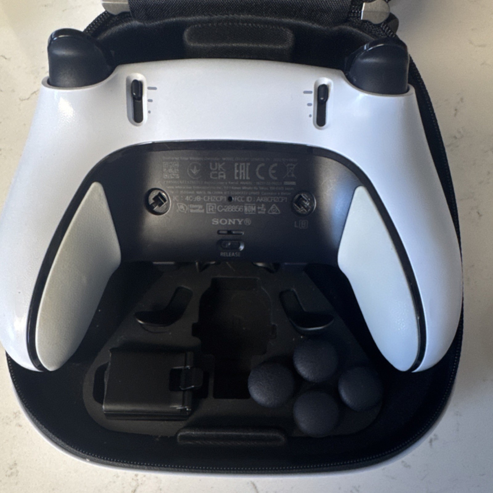 Sony DualSense Edge PS5 Controller White/Black w/ Case, USB Cable, Grips