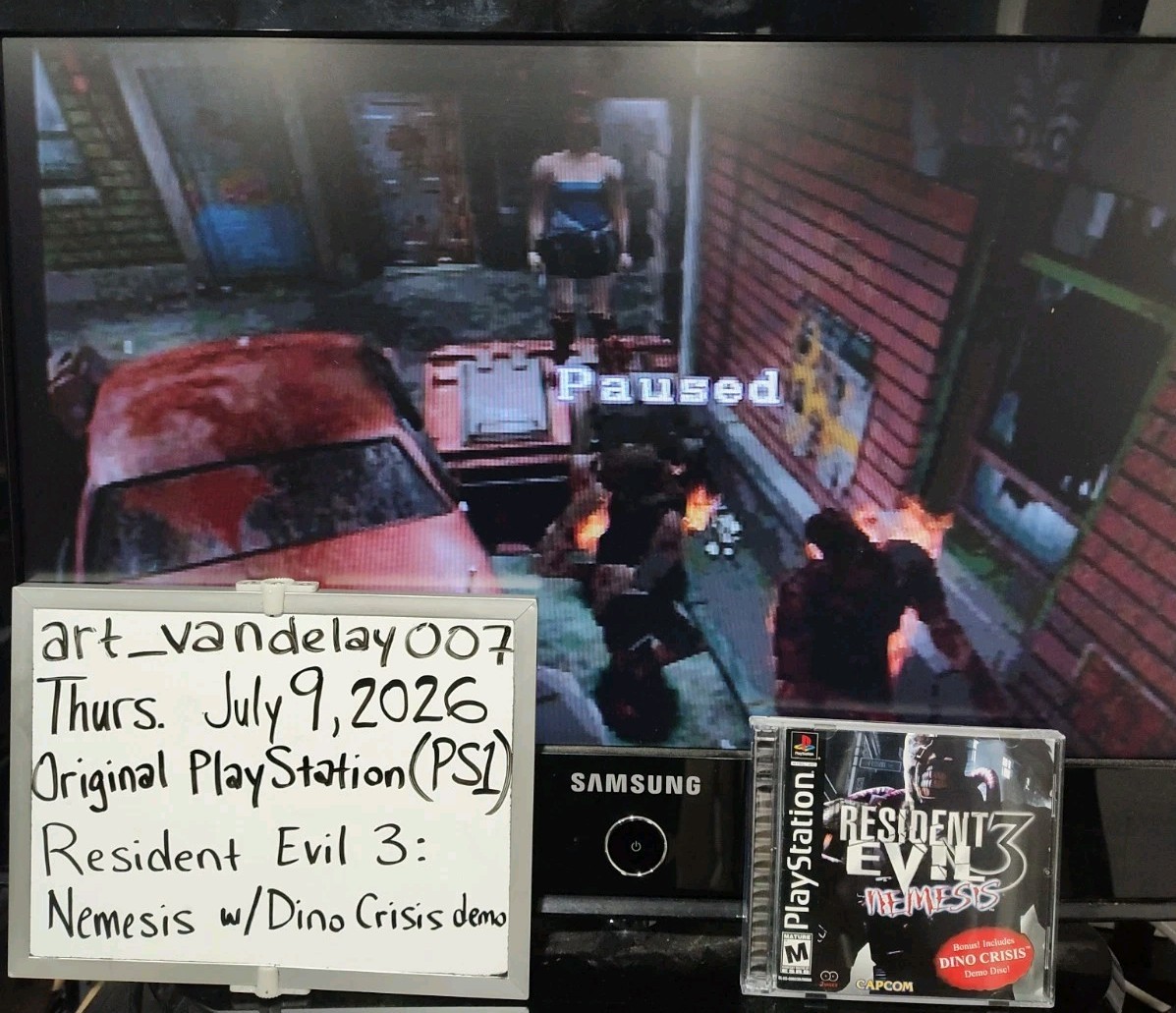 Resident Evil 3: Nemesis (PlayStation 1 PS1, 1999) CIB w/ Demo + Case Protector