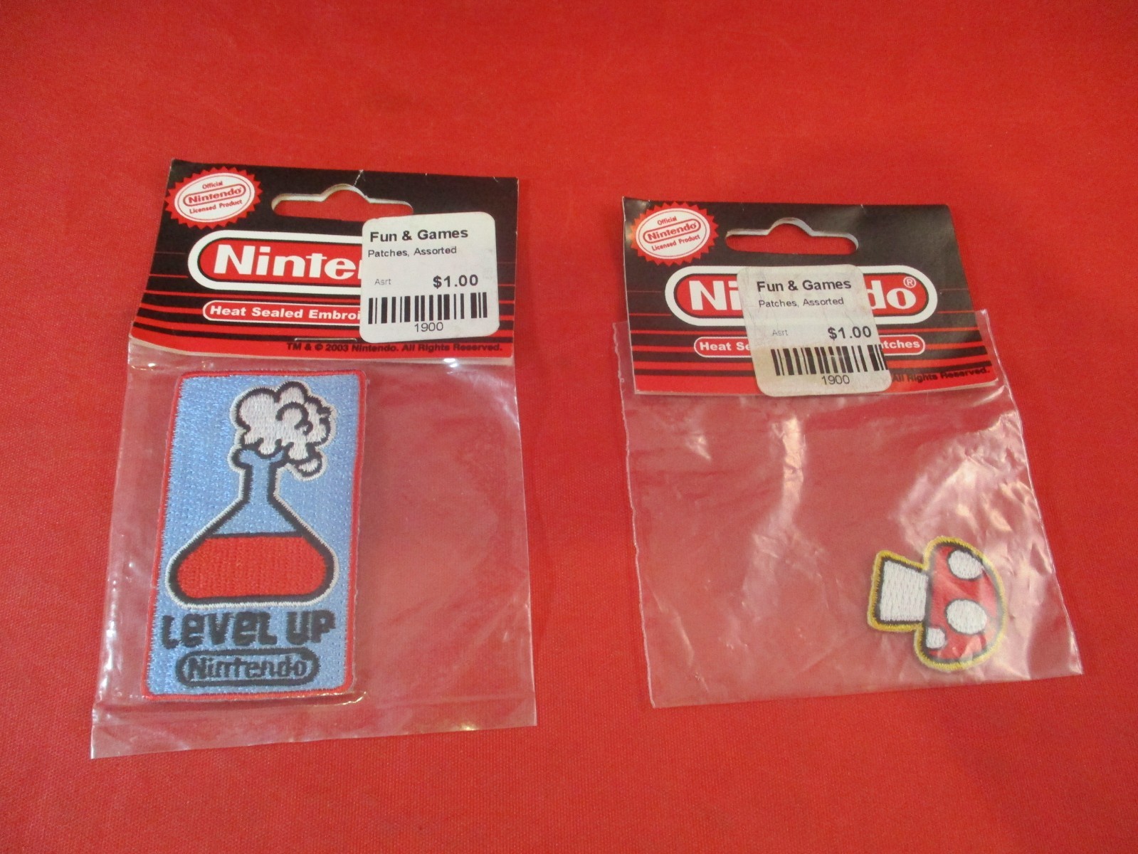 Lot 4 Nintendo Super Mario Bros. Patches 2003 Level Up & Mushroom, Luigi & Mario