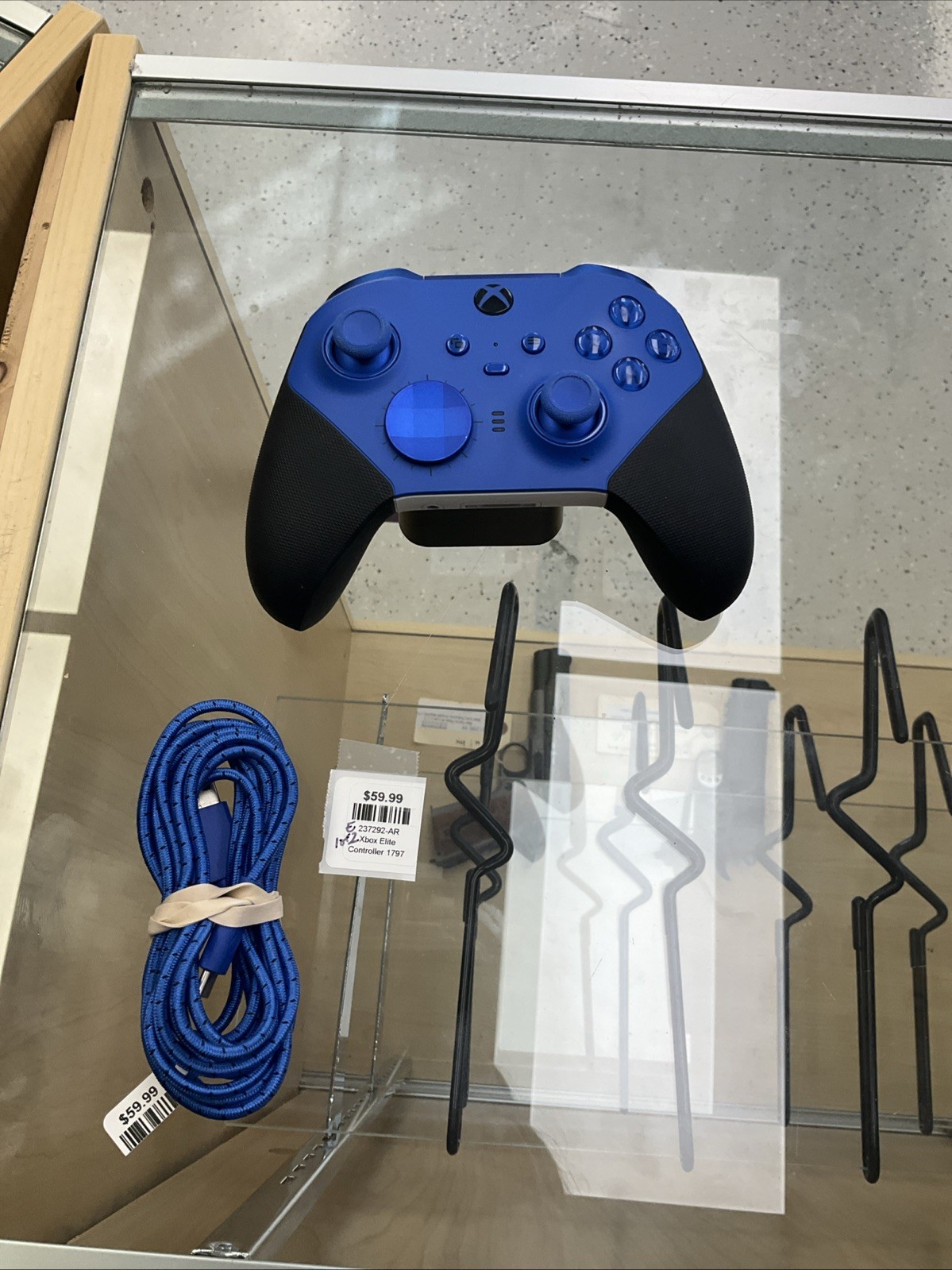 Microsoft Xbox Elite Core Series 2 Wireless Controller – Blue 237292