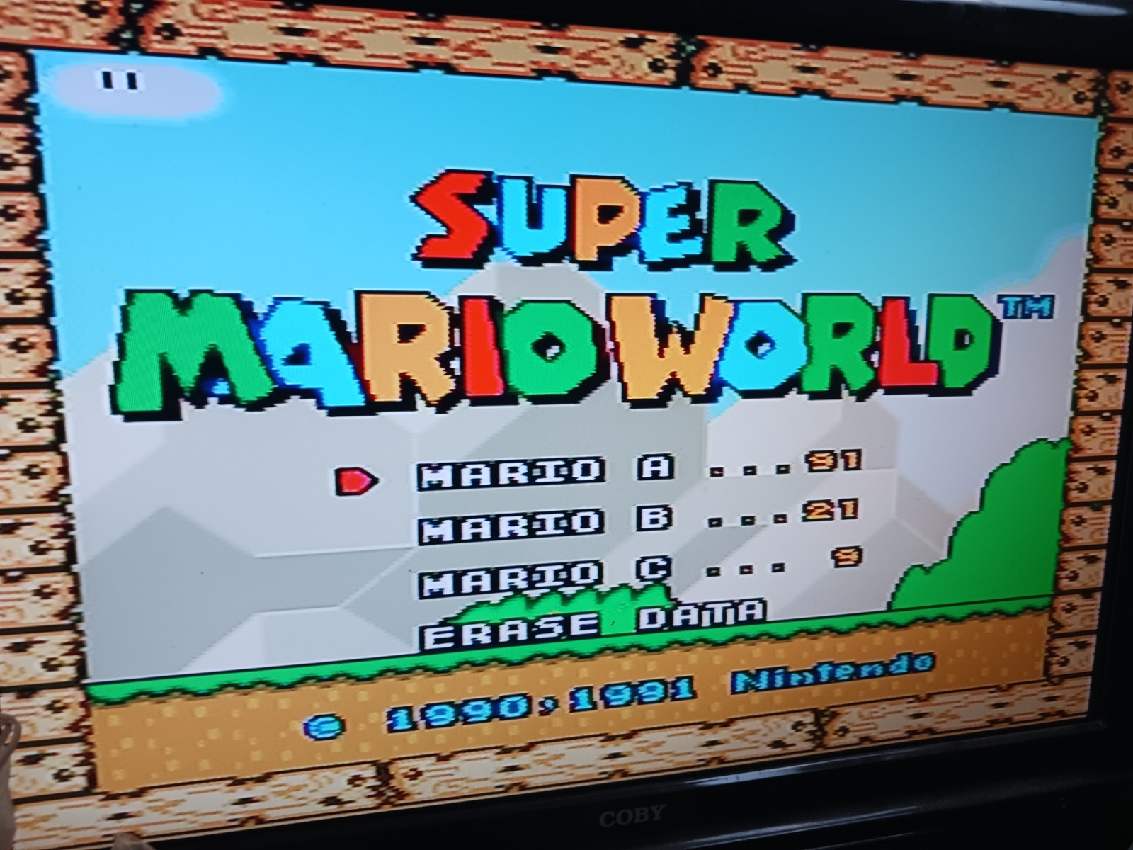 Super Nintendo Console Bundle OEM Near Mint Collection Zelda Mario 2 Controllers