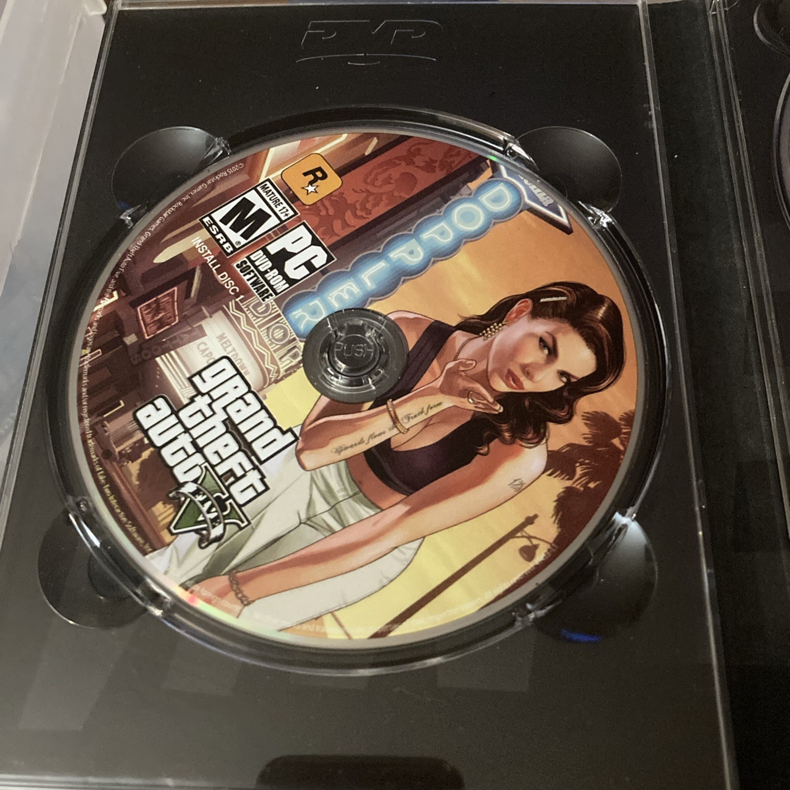 Grand Theft Auto V Five PC GTA 5 Collectors Box Set 7 Disk Series Used Good