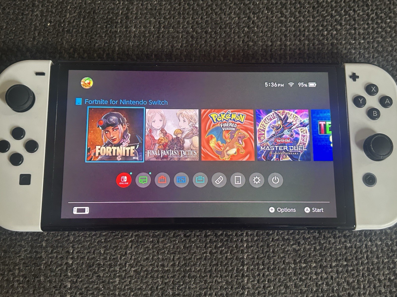 Nintendo Switch OLED – Excellent condition, Complete in Box