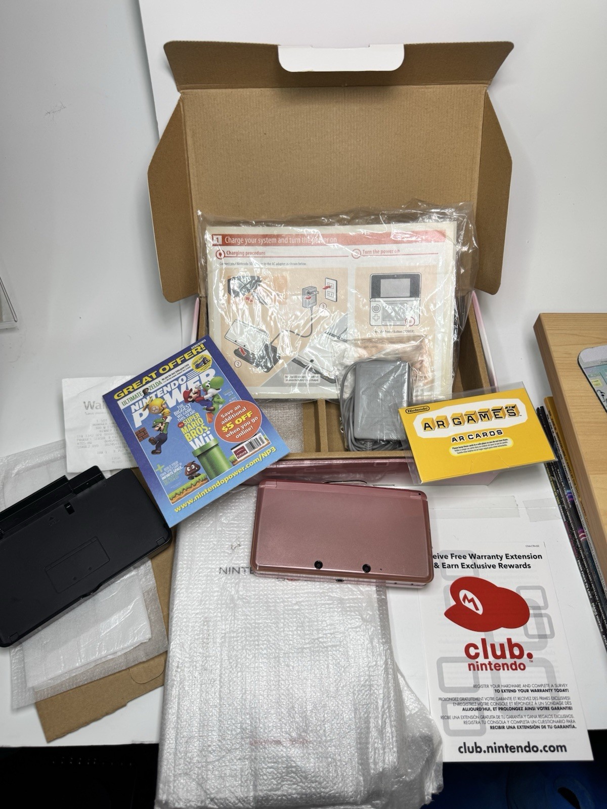 Nintendo 3DS Pink Handheld Console Wi-Fi, Headphone Jack, Box Dock Manual (READ)