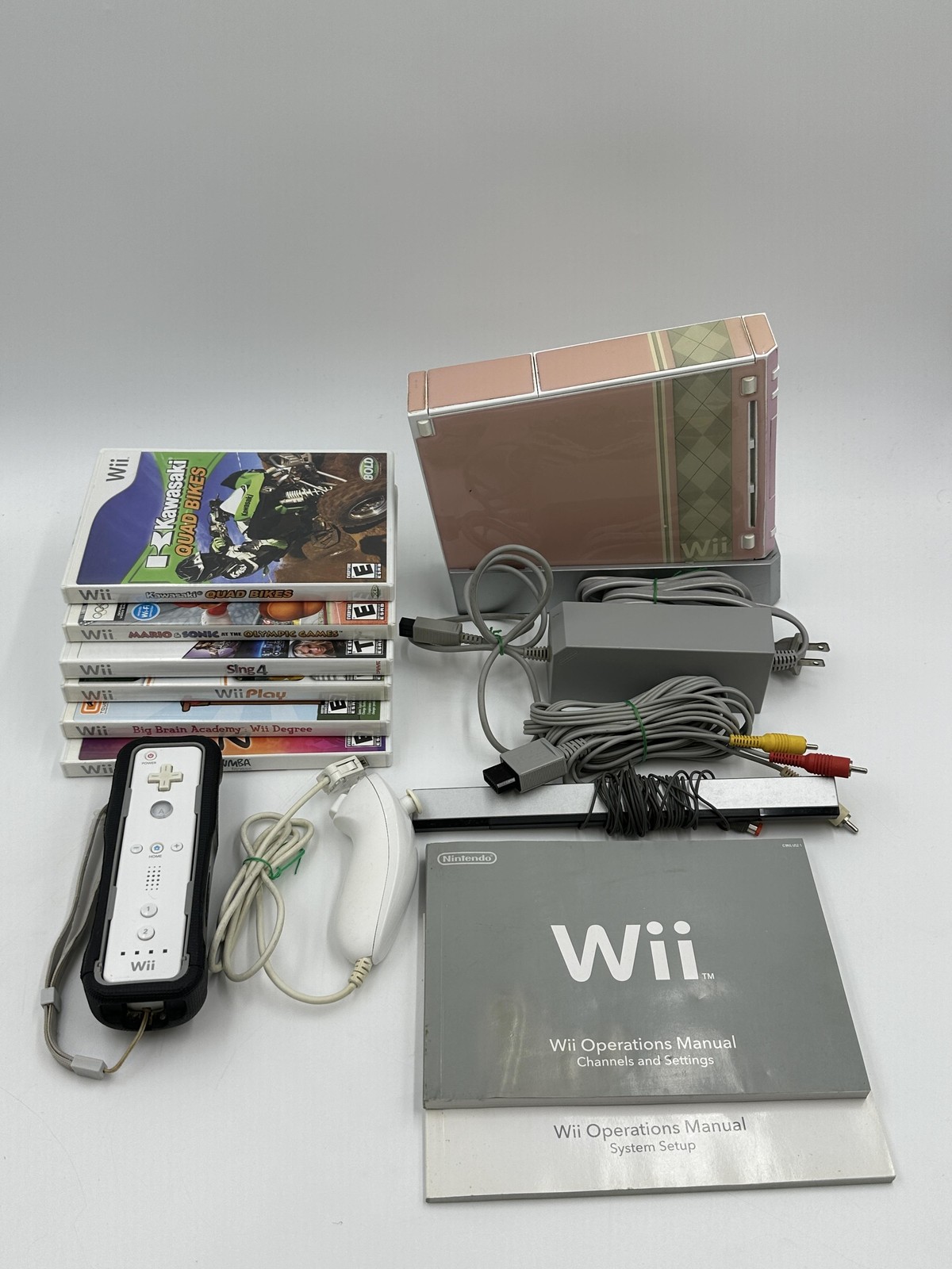 Nintendo Wii RVL-001 Console Bundle 6 Games Remote Nunchuk Sensor Bar Tested