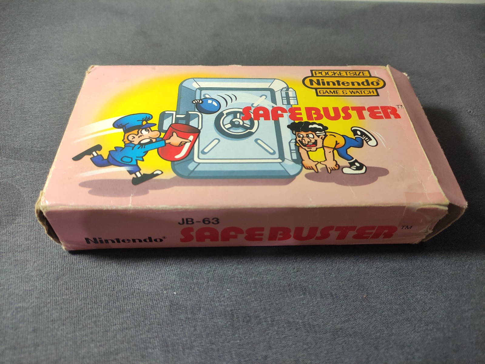 Vintage Nintendo Safe buster Multi Scren Game and watch cib complete pocket size