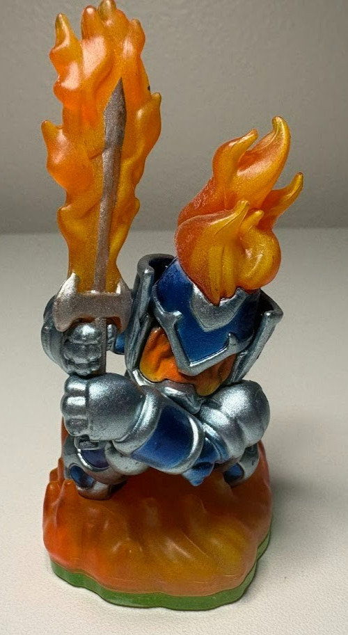 Skylanders – Spyro’s Adventure – IGNITOR – Series 1 – Fire Element