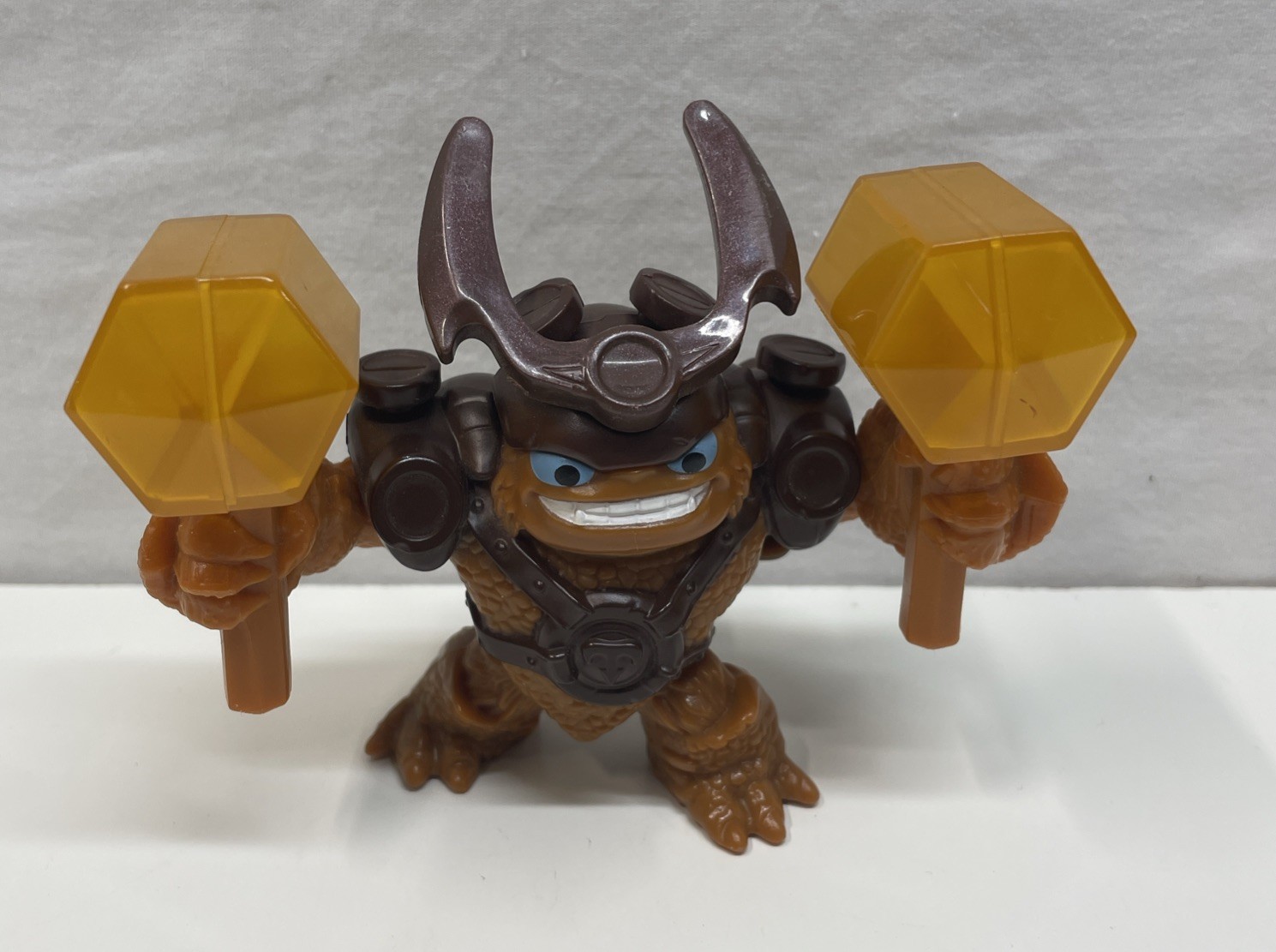 Skylanders Trap Team Wallop McDonalds Action Figure, Working Hammer Action