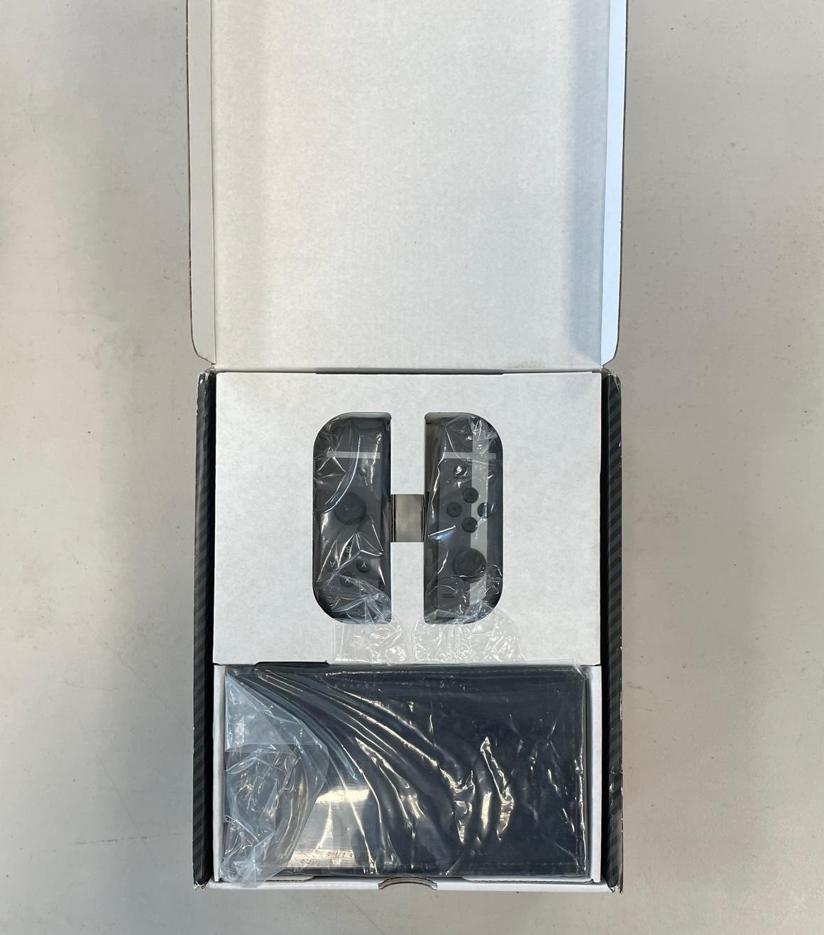 Nintendo Switch (OLED Model) Super Smash Bros. Bundle