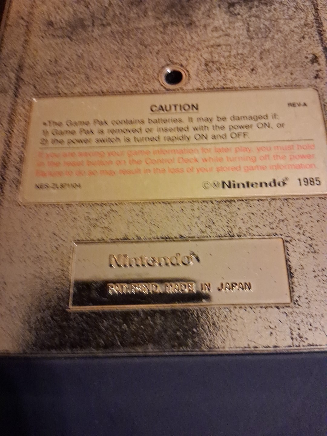 Legend of Zelda (Nintendo, NES, 1988) 3 Screw Gold Cartridge