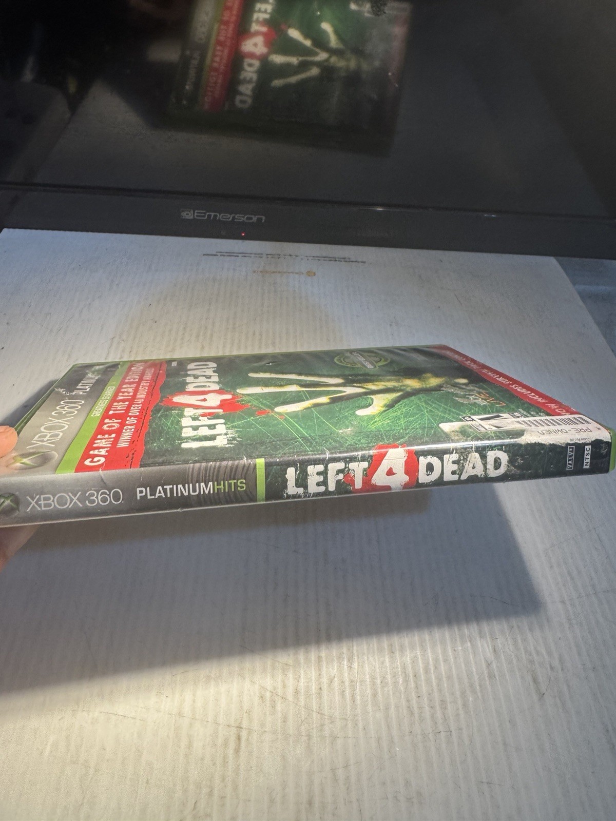 Left 4 Dead Game of the Year Edition (Xbox 360, 2009) Complete Tested Working