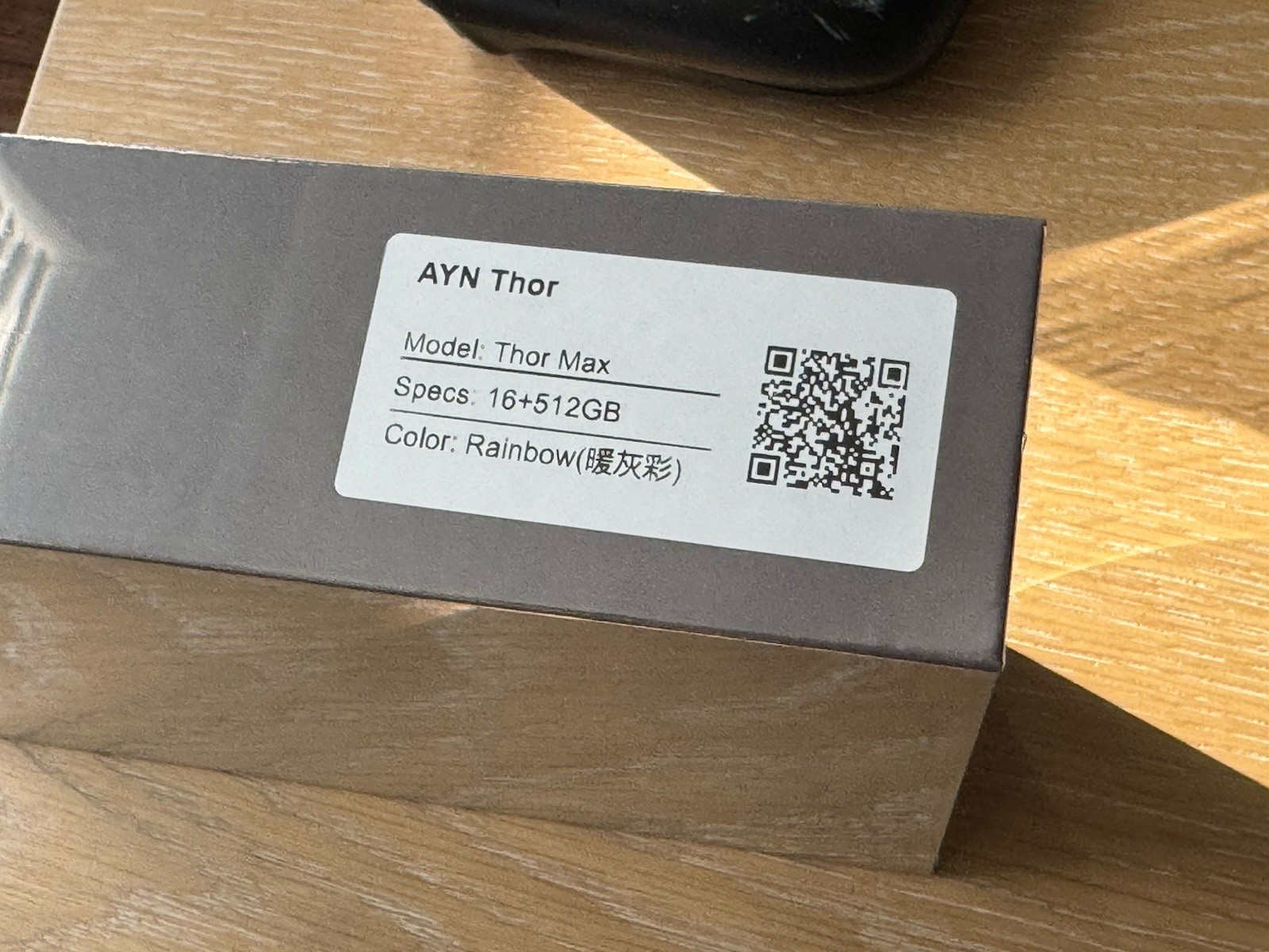 AYN Thor MAX 512GB 16GB RAM – RAINBOW – [BRAND NEW] [OPEN BOX]
