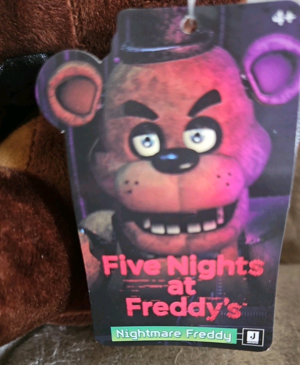 Jazwares Five Nights at Freddys Nightmare FREDDY 8” FNAF Plush Glow In Dark Eyes