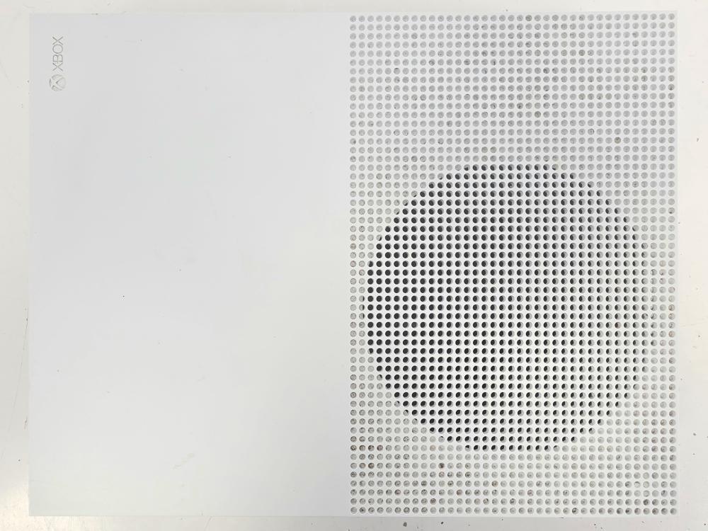 XBOX ONE S – 500GB NO CONTROLLER (P10024428)