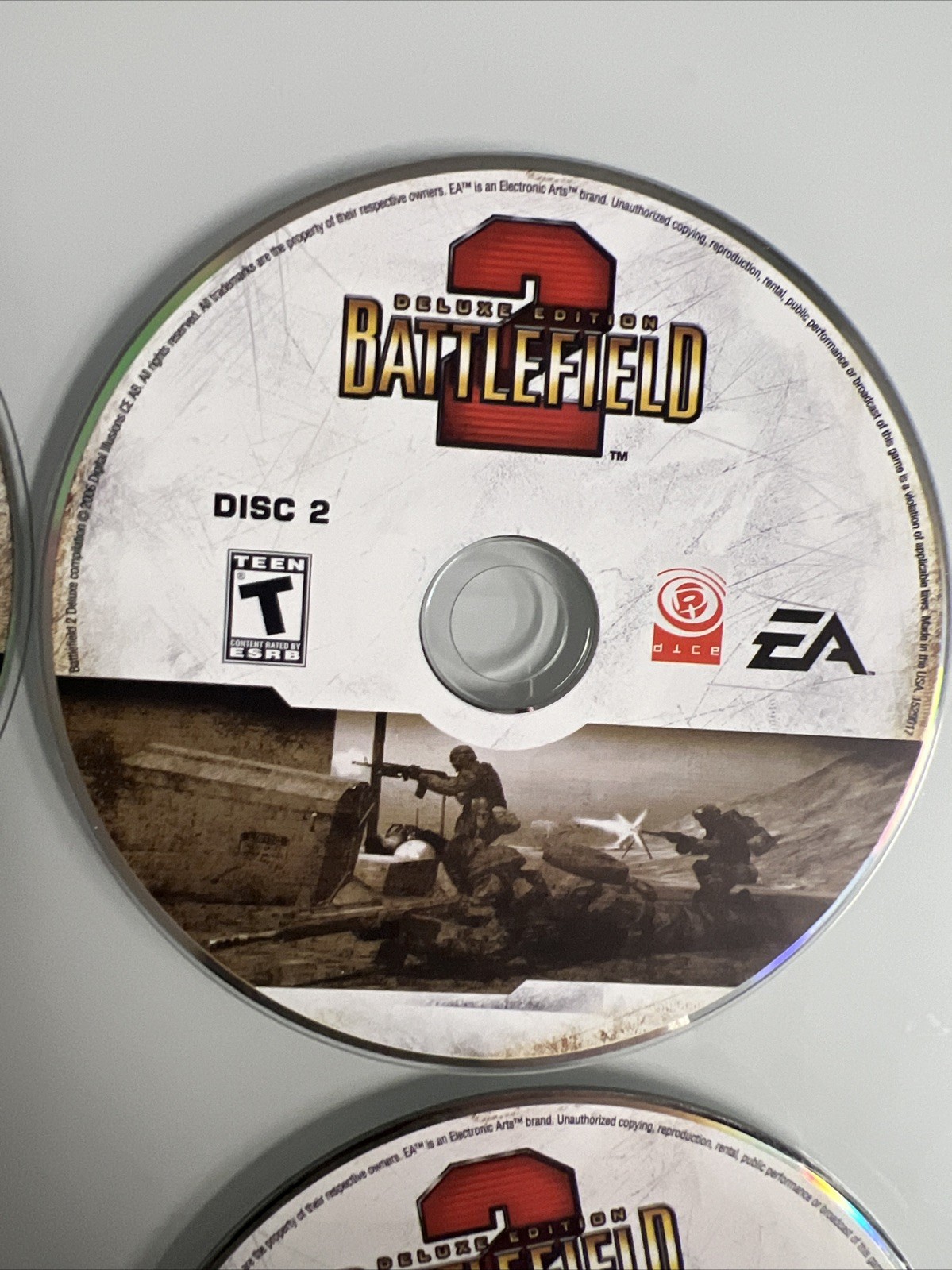 Battlefield 2 Deluxe Edition 5-Disc CD-ROM PC Game 2006 Windows XP Complete