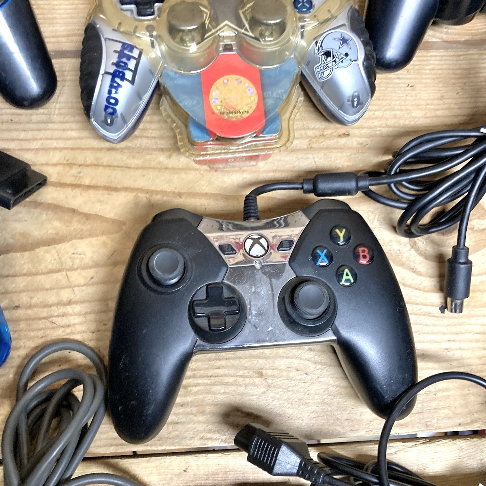 Lot Of Sony PlayStation PS1 PS2 PS3 Controllers Xbox OEM 3rd Party – UNTESTED