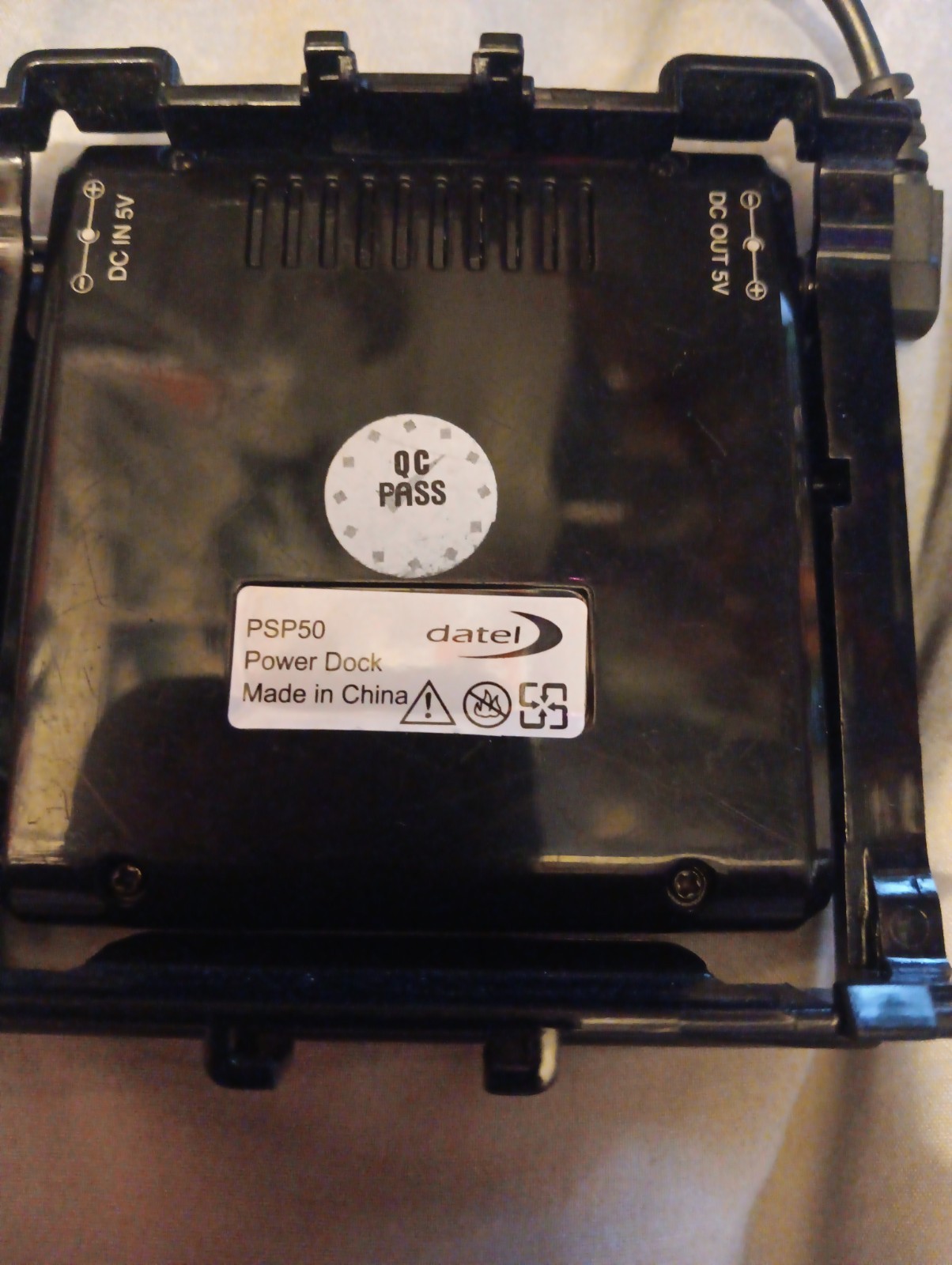 Psp Power Dock Battieries Last For 6 To 8 Hours