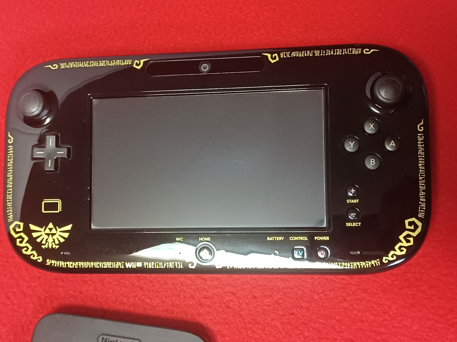 Nintendo WII U Legend Of Zelda Wind Waker HD Gamepad & Charger Only WUP-010