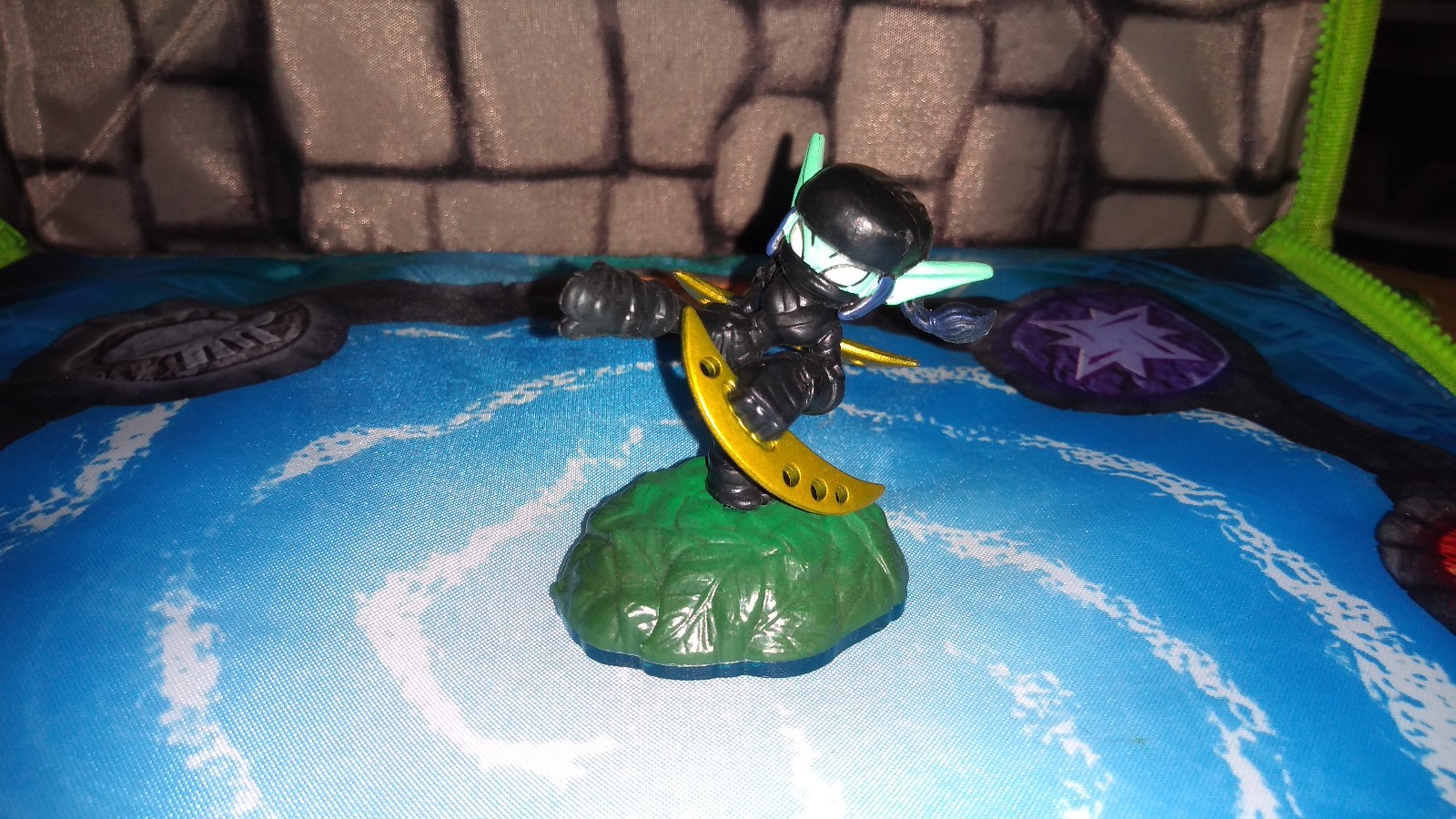 Skylanders Loose figure Series 3 Stealth Elf
