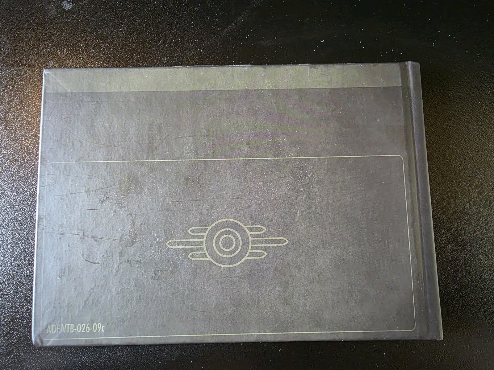 Bethesda Fallout 3 Vault 101 Archive Hardcover Art Book Vault Dweller 2008