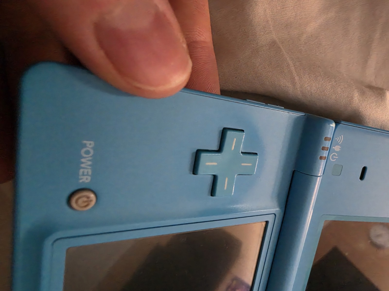 Nintendo DSi Light Blue Bundle