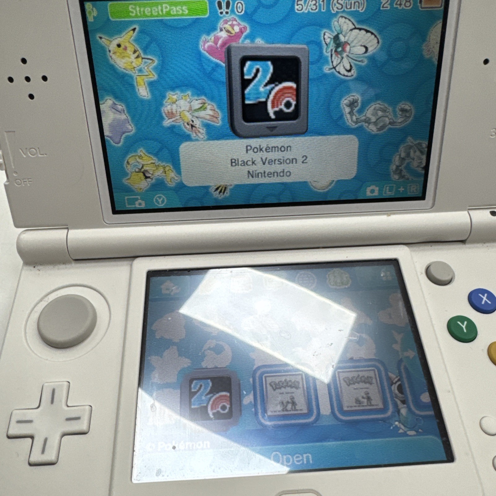 Pokemon Black Version 2 Nintendo DS 2012