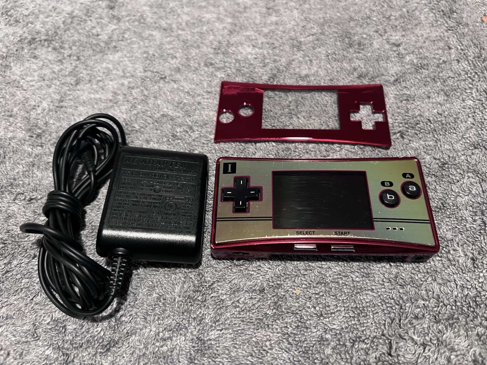 Nintendo Game Boy Micro 20th Anniversary Edition OEM Charger + Faceplate Tested