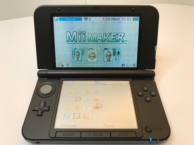 Nintendo 3DS XL Blue/Black Tested New Battery 32GB SD Card Charger Stylus