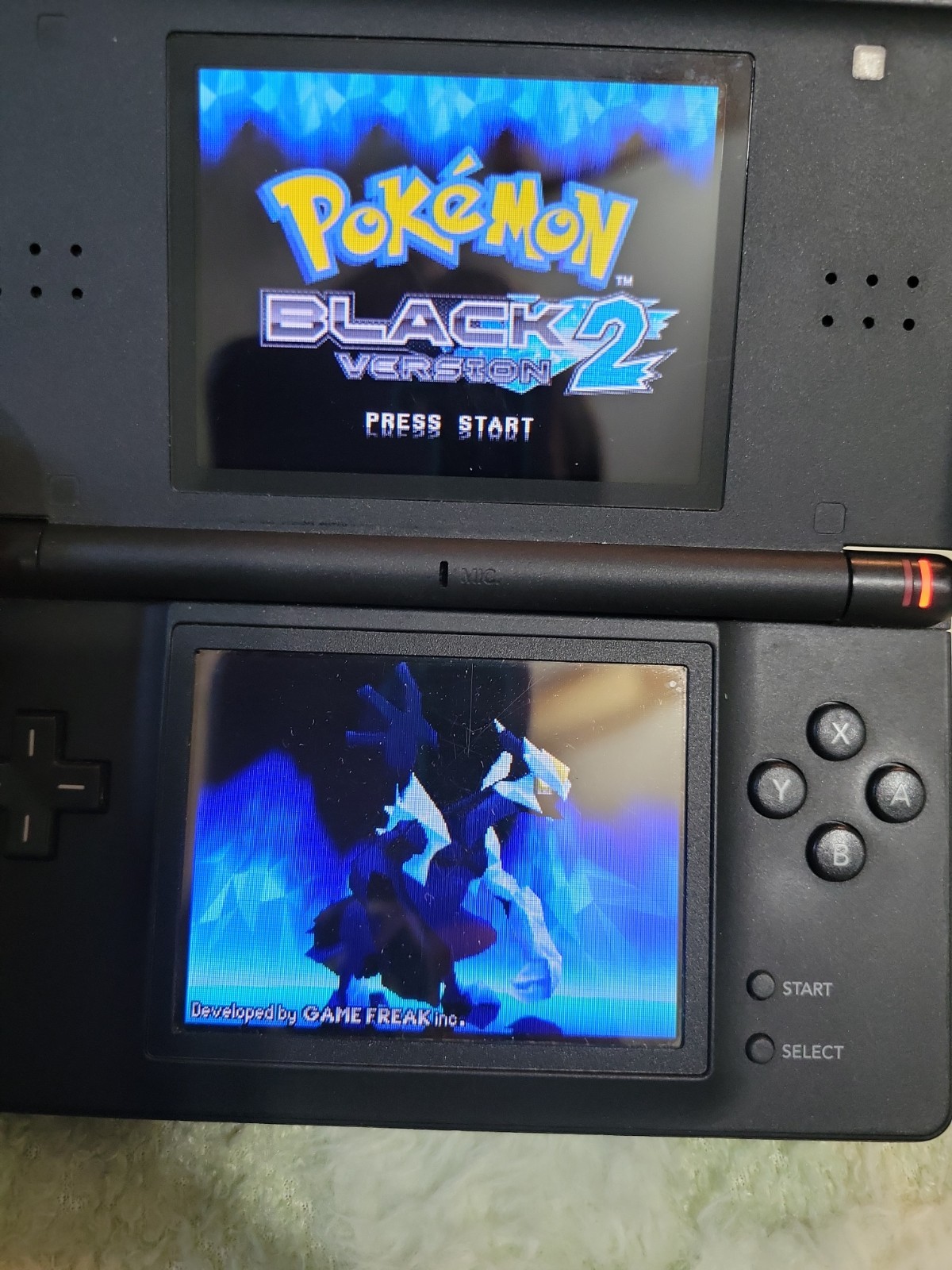 Pokémon Black Version 2 (Nintendo DS, 2012)(Game only)