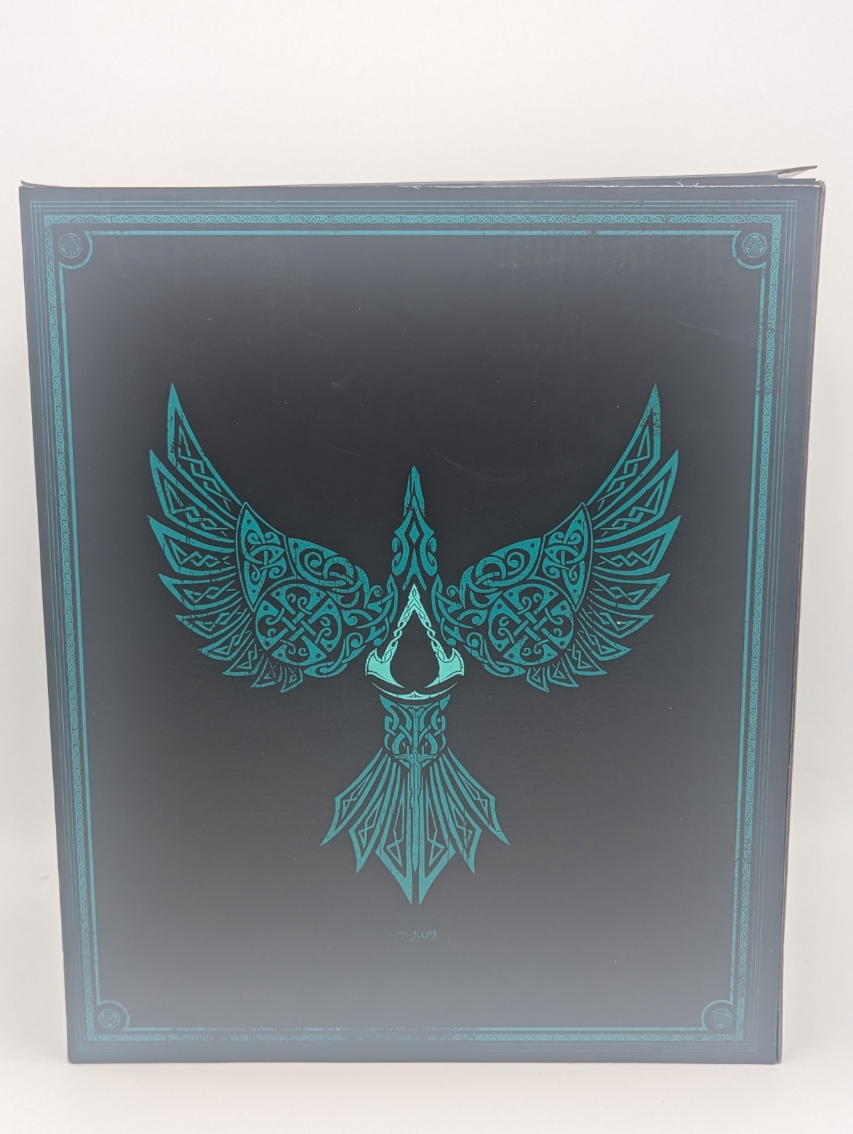 Ubisoft Entertainment 2020 Assassin’s Creed Valhalla Collector’s Edition Figure