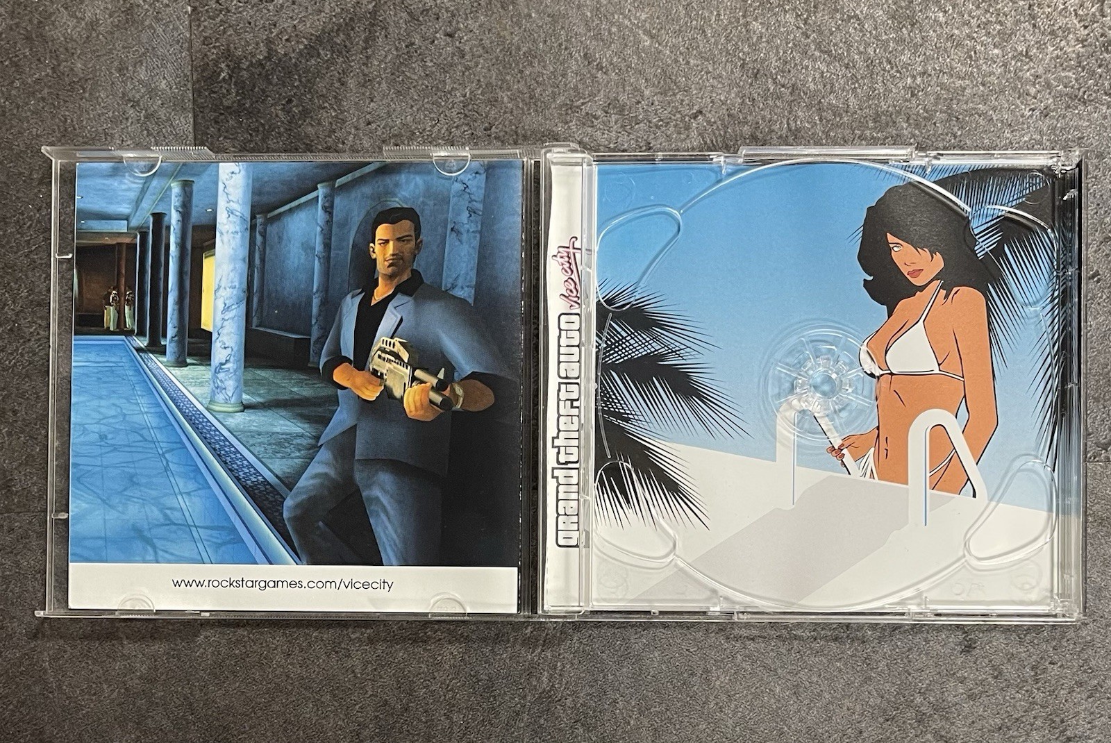 Grand Theft Auto Vice City PC Box With Map Manual GTA No Game Disc Included
