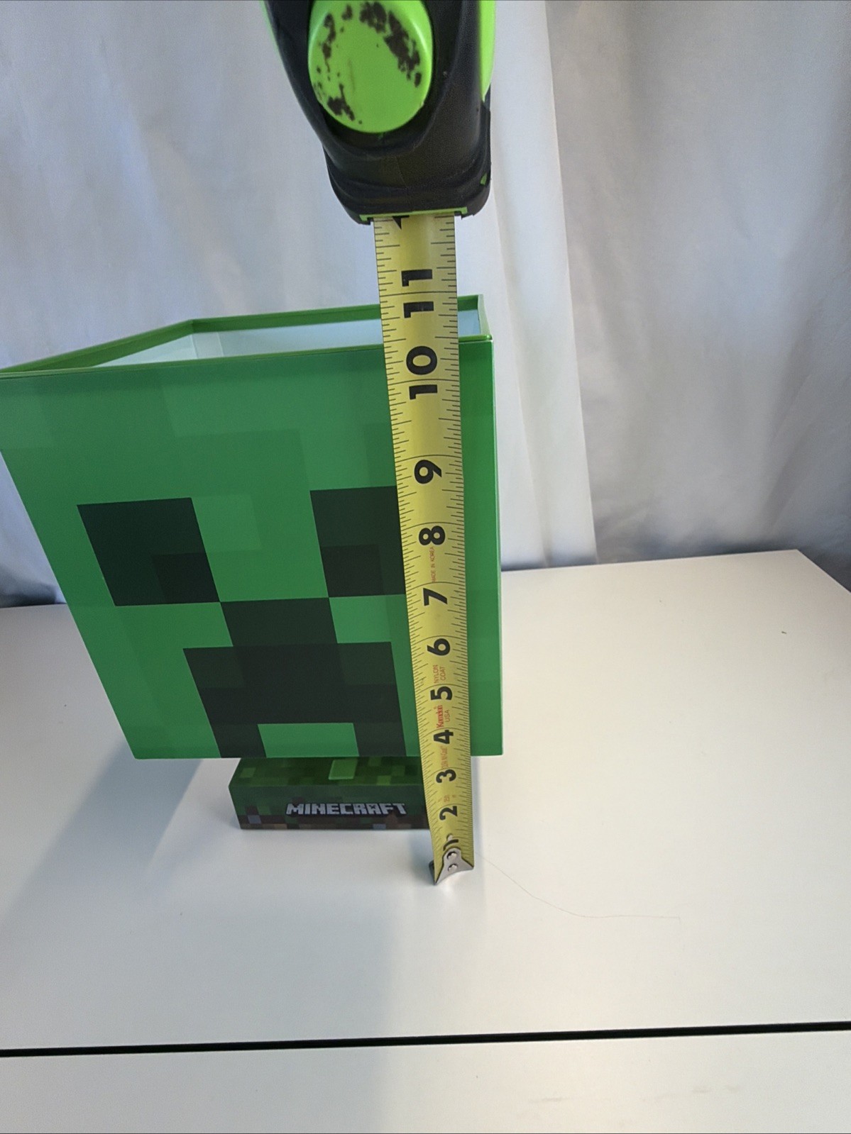 Paladone Minecraft Green Creeper Icon Lamp – Battery or USB Powered